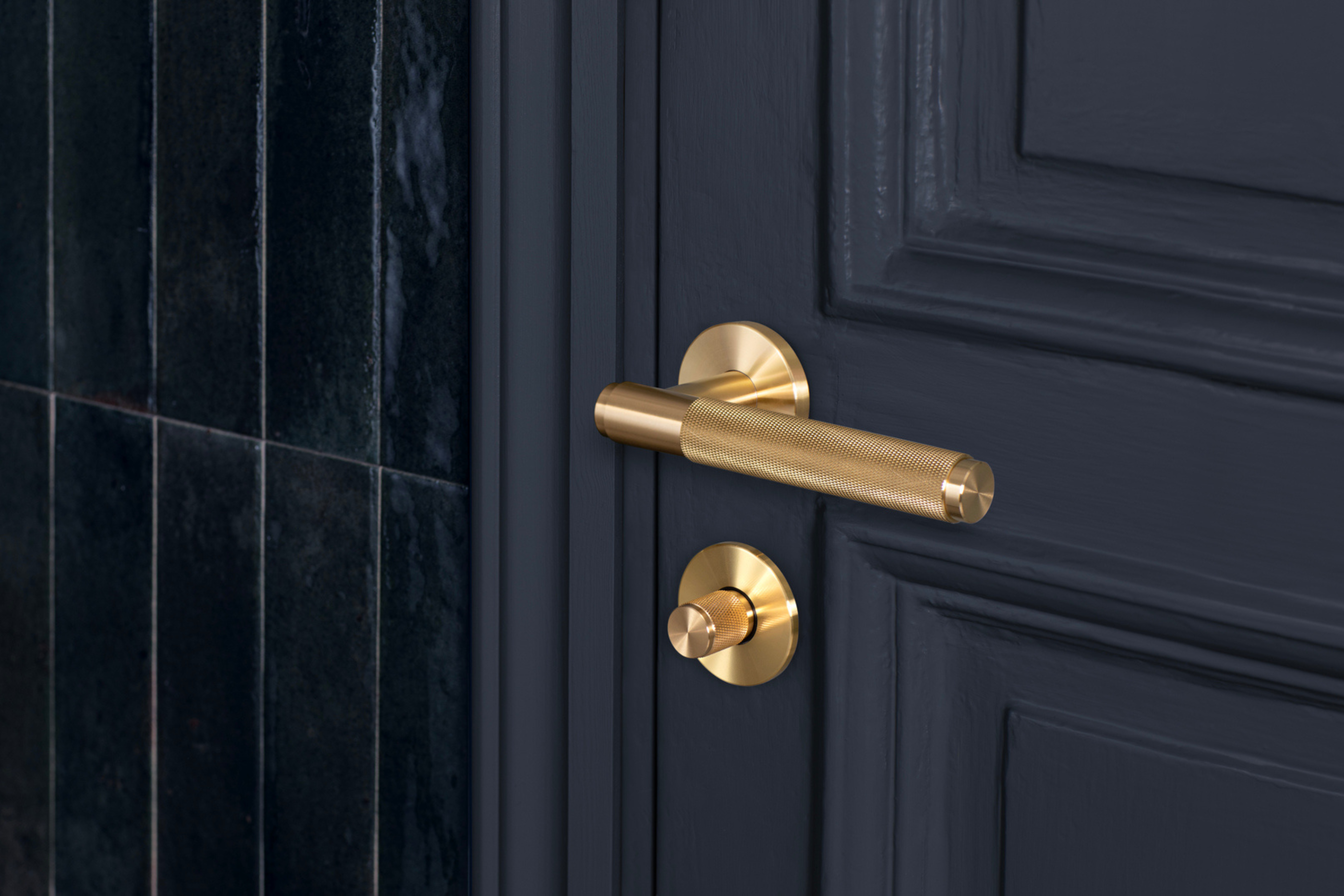 Door Handles, Knobs & Locks