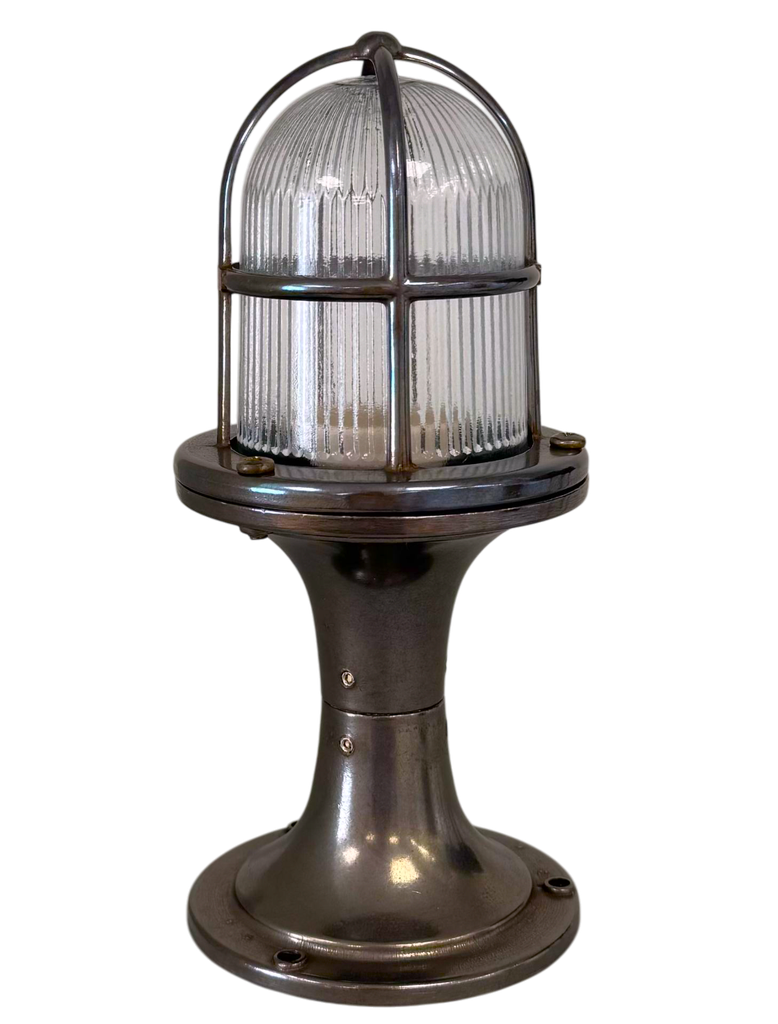 Navigator Wellington Post Lantern - Antique Brass