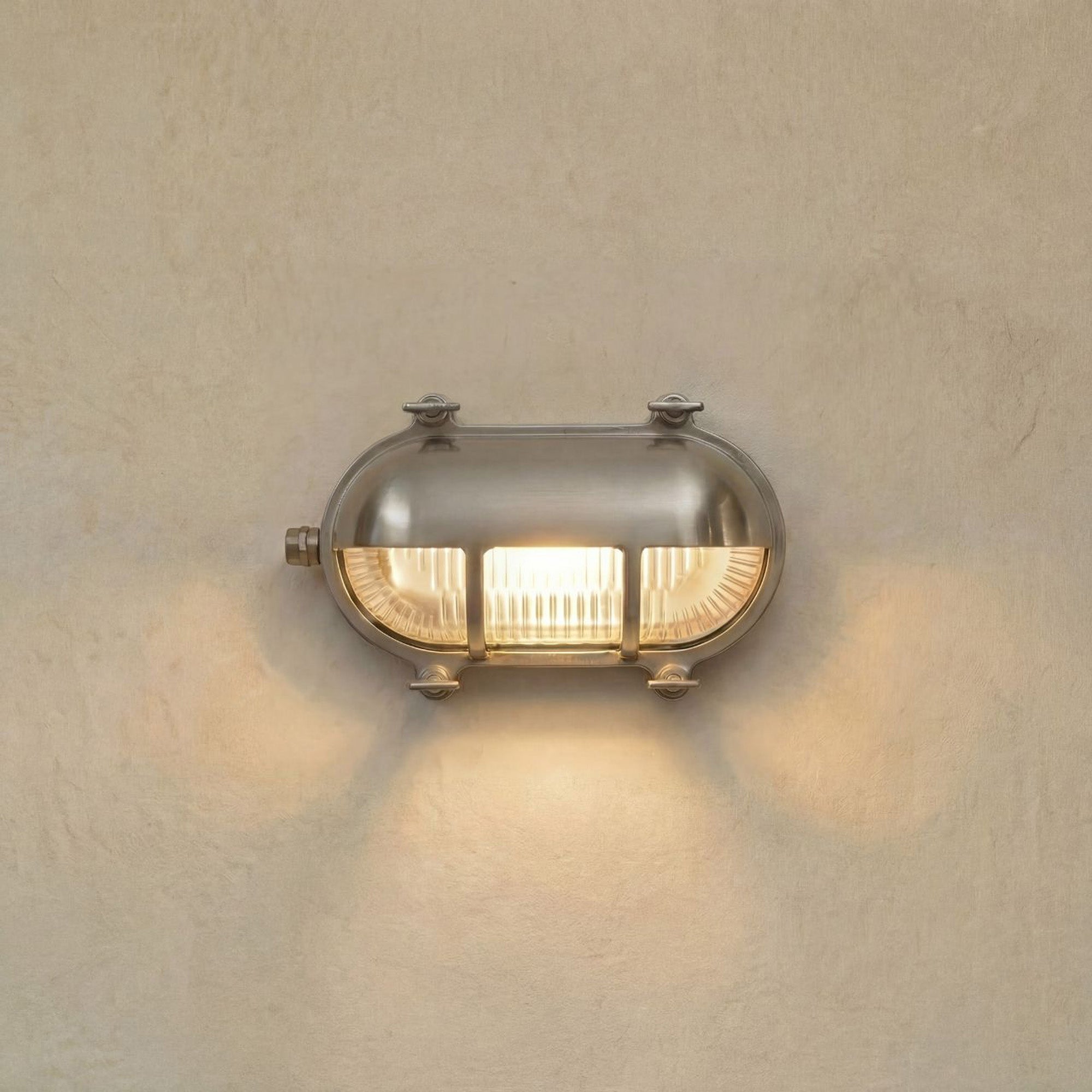 Navigator Palaemon Bulkhead - Satin Nickel