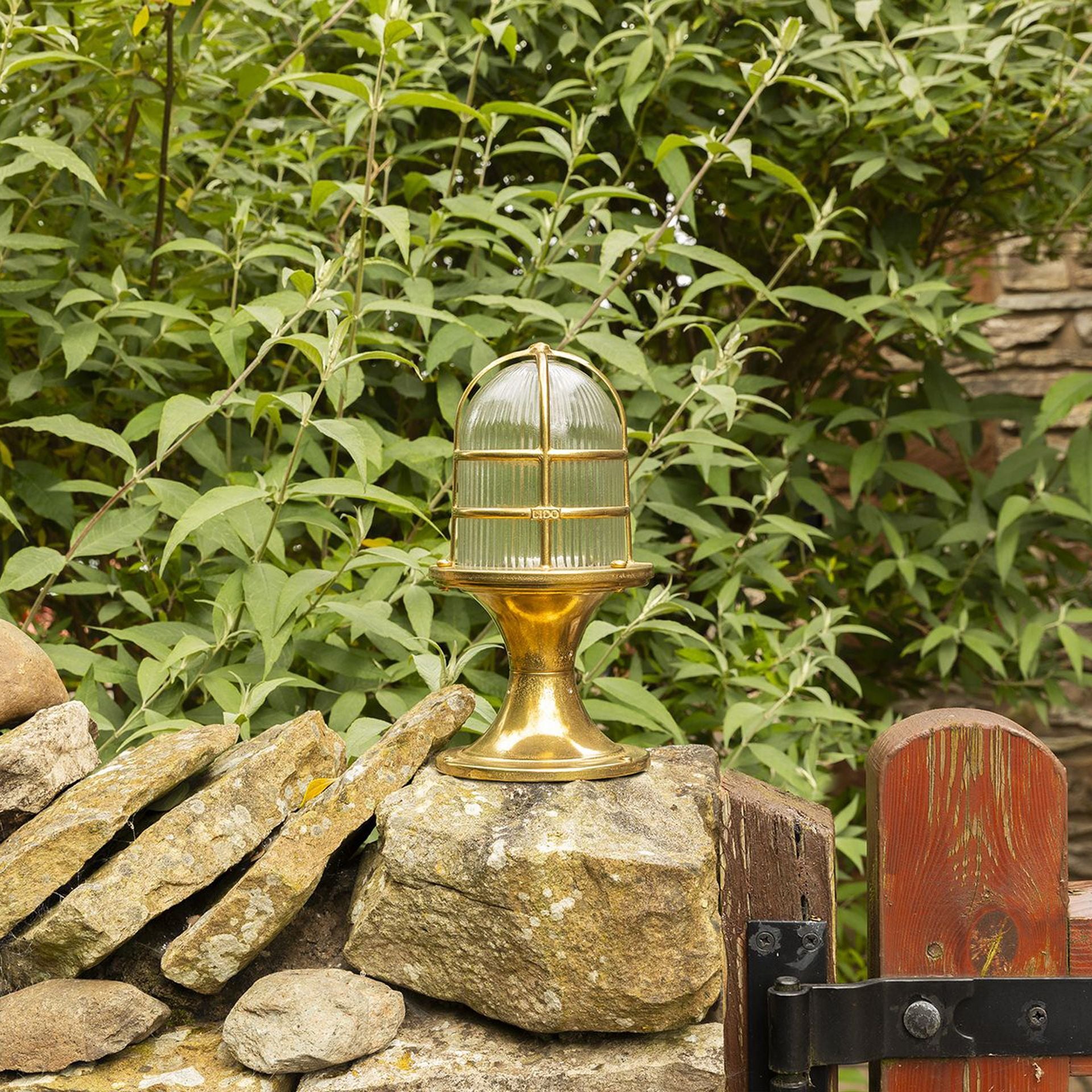 Navigator Wellington Grand Post Lantern - Raw Brass