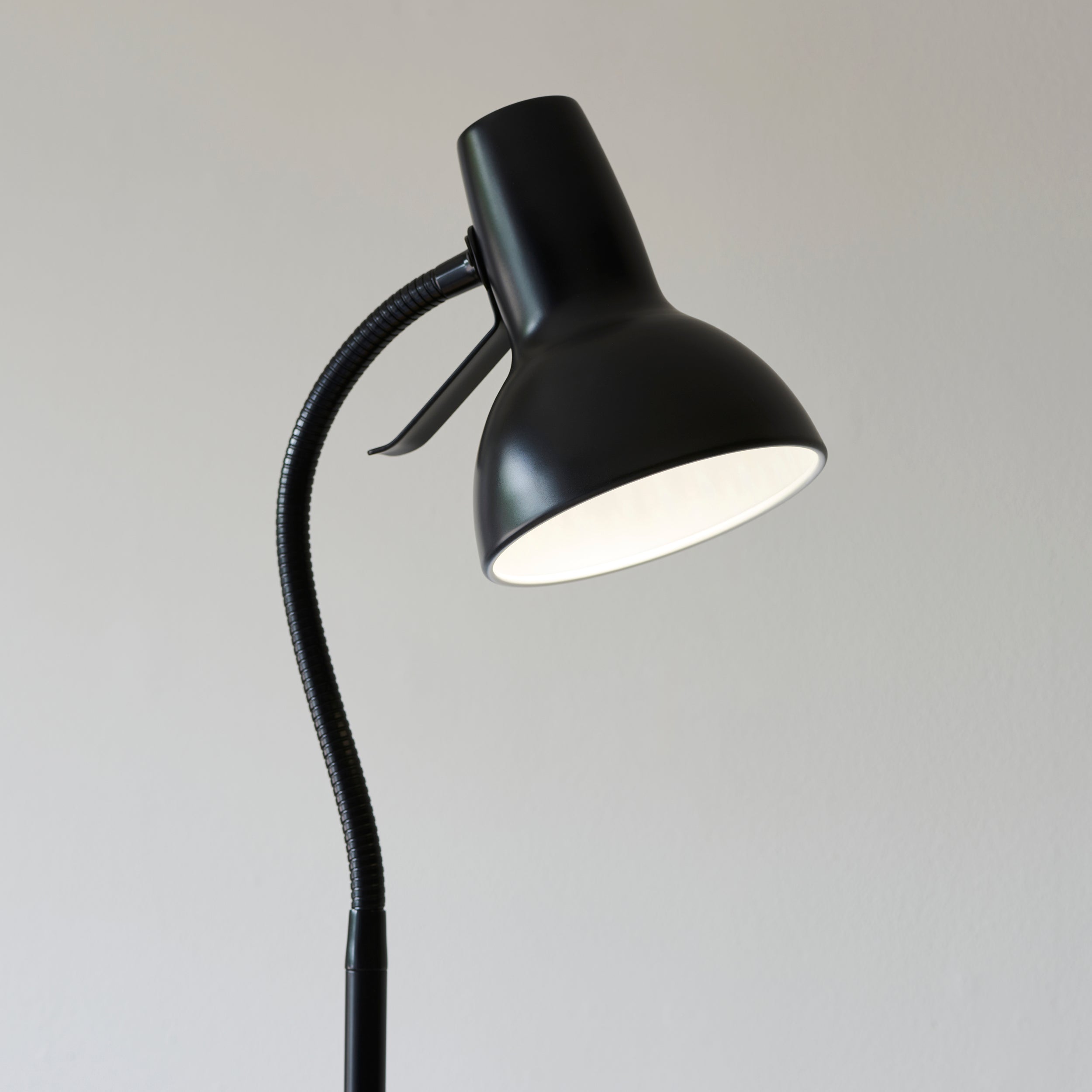 Endon Amalfi Single Floor Light - Matt Black Paint