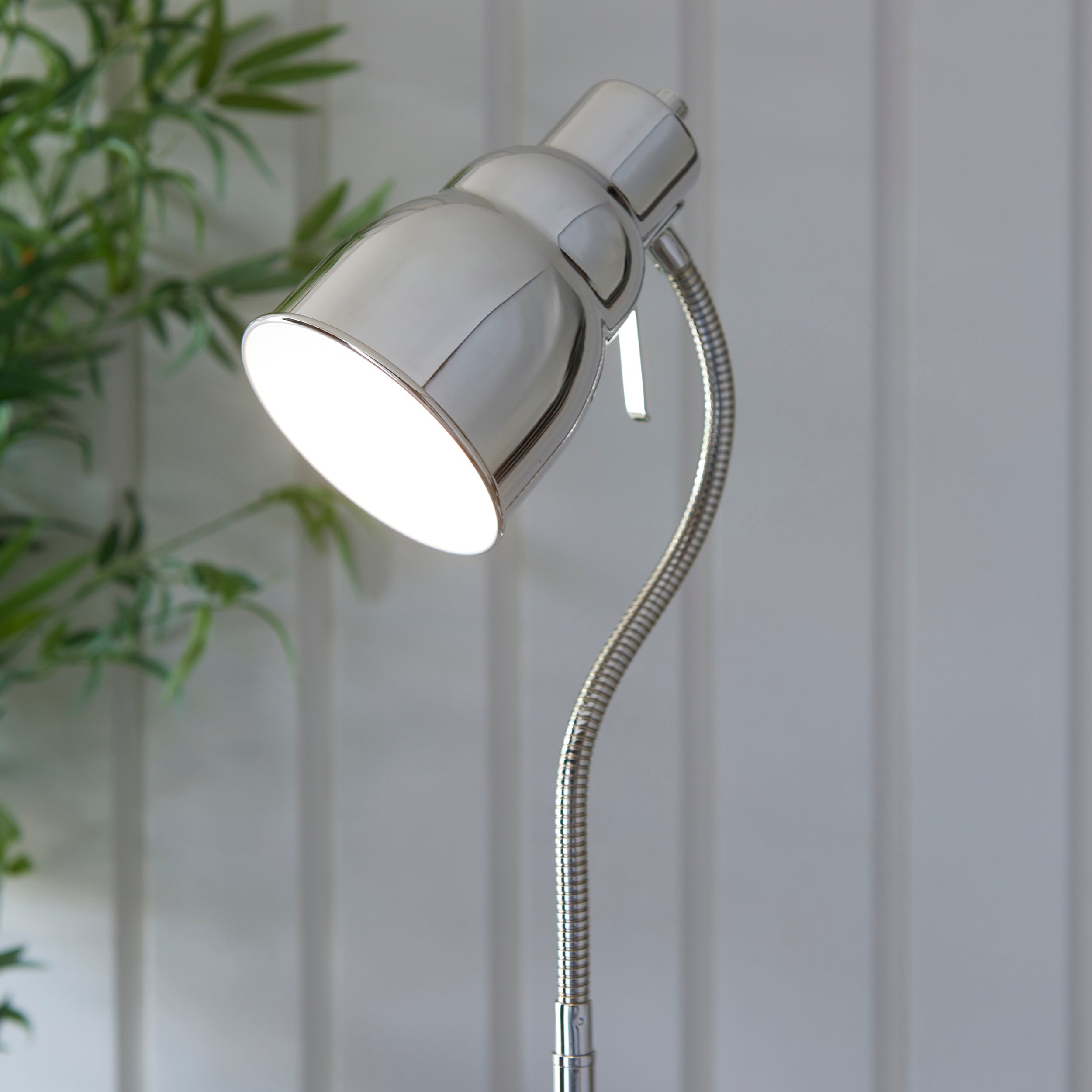Endon Classic Flexi Single Light Floor - Bright Nickel Plate