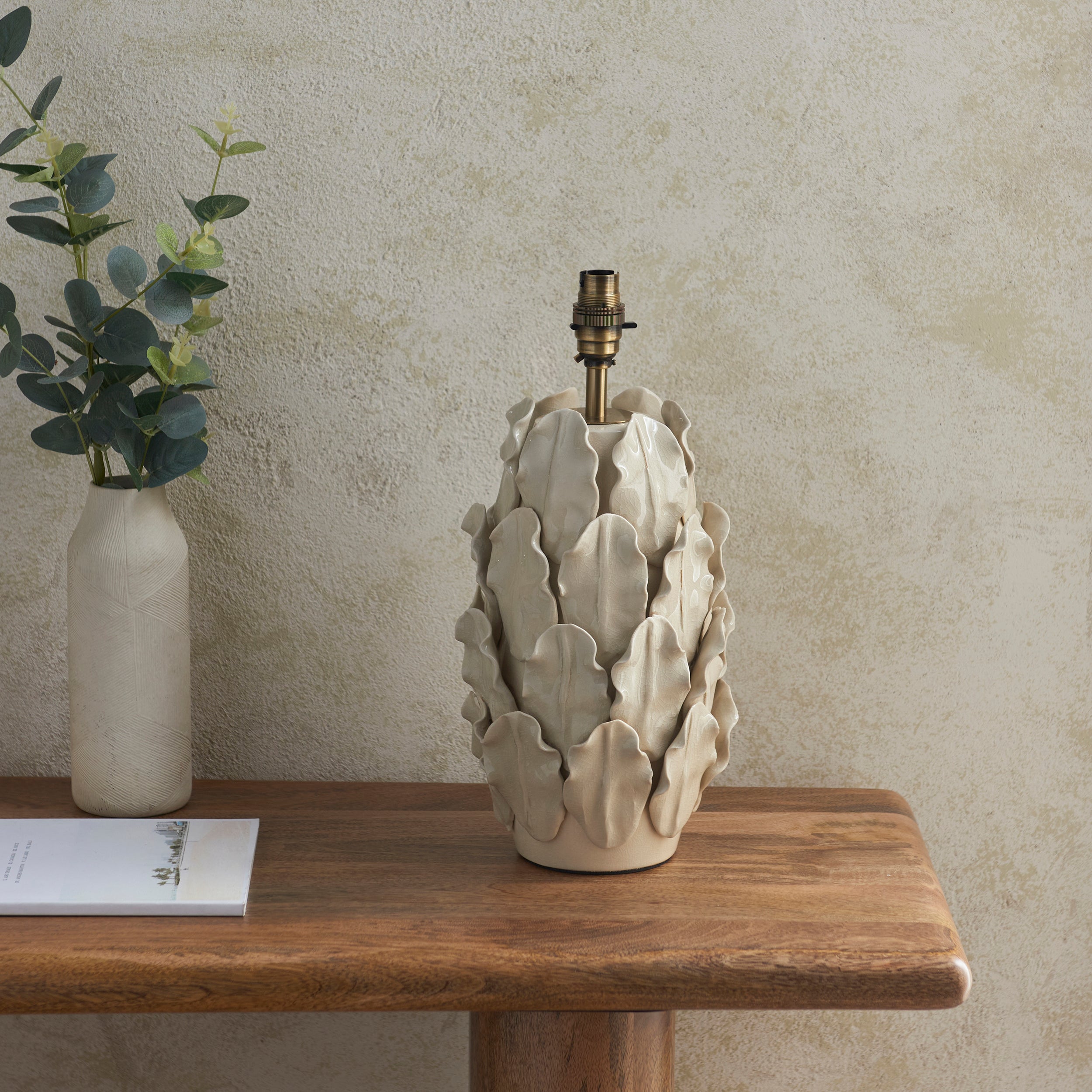Endon Layered Decorative Leaf Single Light Table Lamp - Ivory Crackle Glaze & Brushed Aged Brass Plate