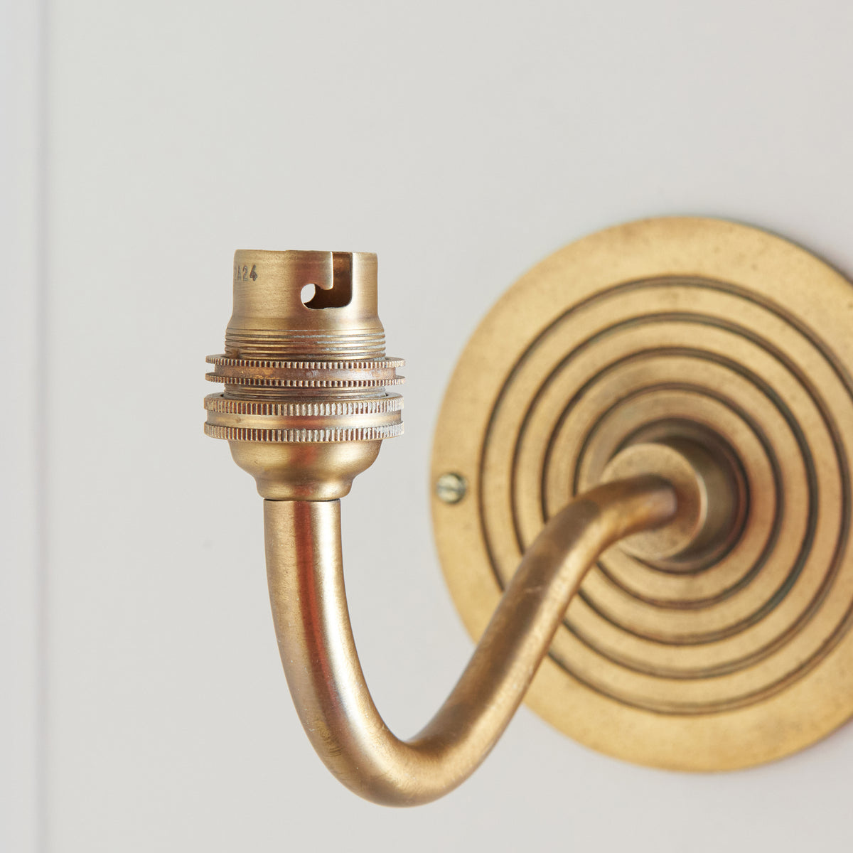 Endon Ripple Curve Wall Fitting - Antique Brass Plate