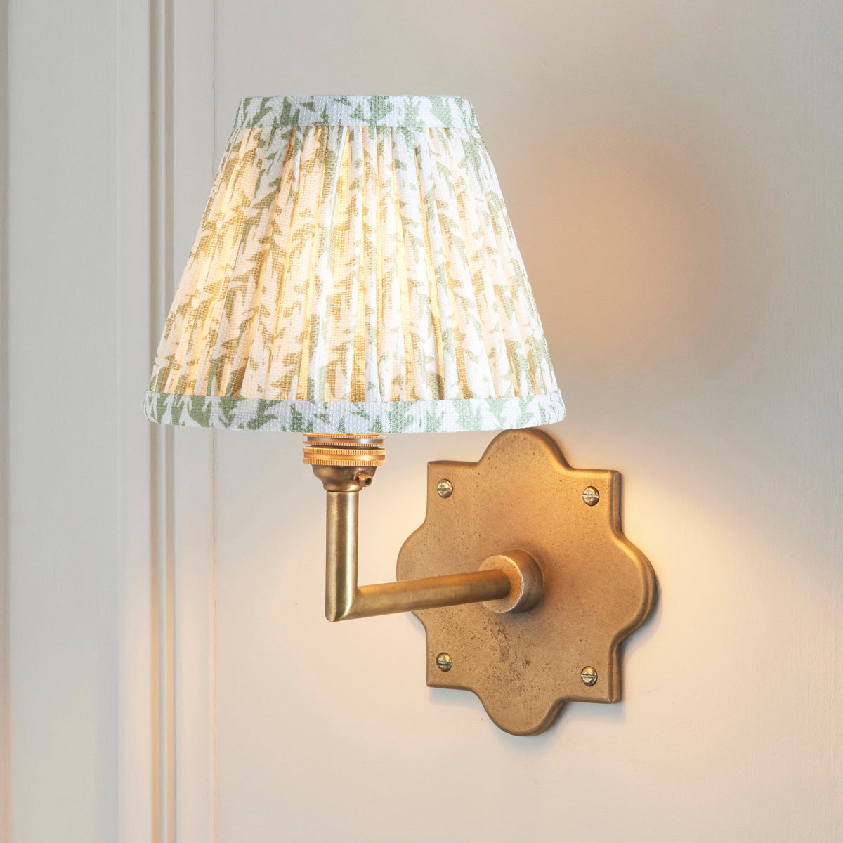 Endon Anvil Angle Wall Light - Antique Brass & Leaf 16cm Herb Garden Green Fabric Shade - detail image 2
