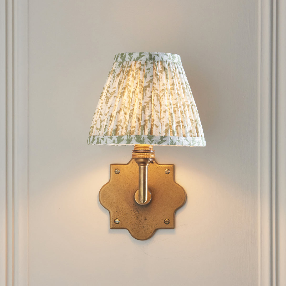 Endon Anvil Angle Wall Light - Antique Brass & Leaf 16cm Herb Garden Green Fabric Shade - detail image 3