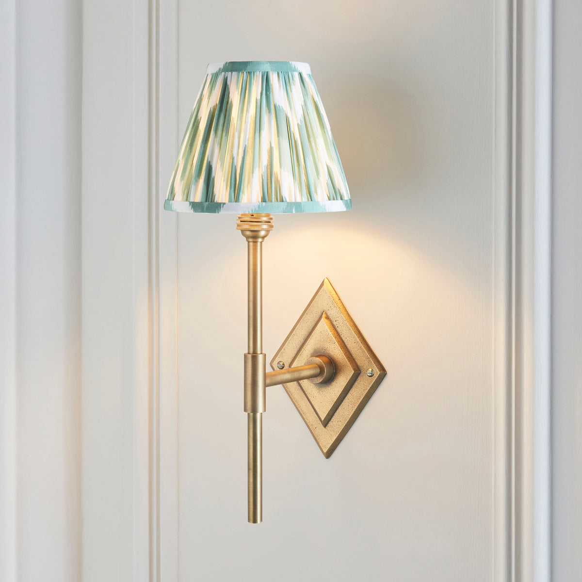 Endon Diamond Tall Wall Light - Antique Brass & Zigzag 16cm Cotswold Green Fabric Shade - detail image 2