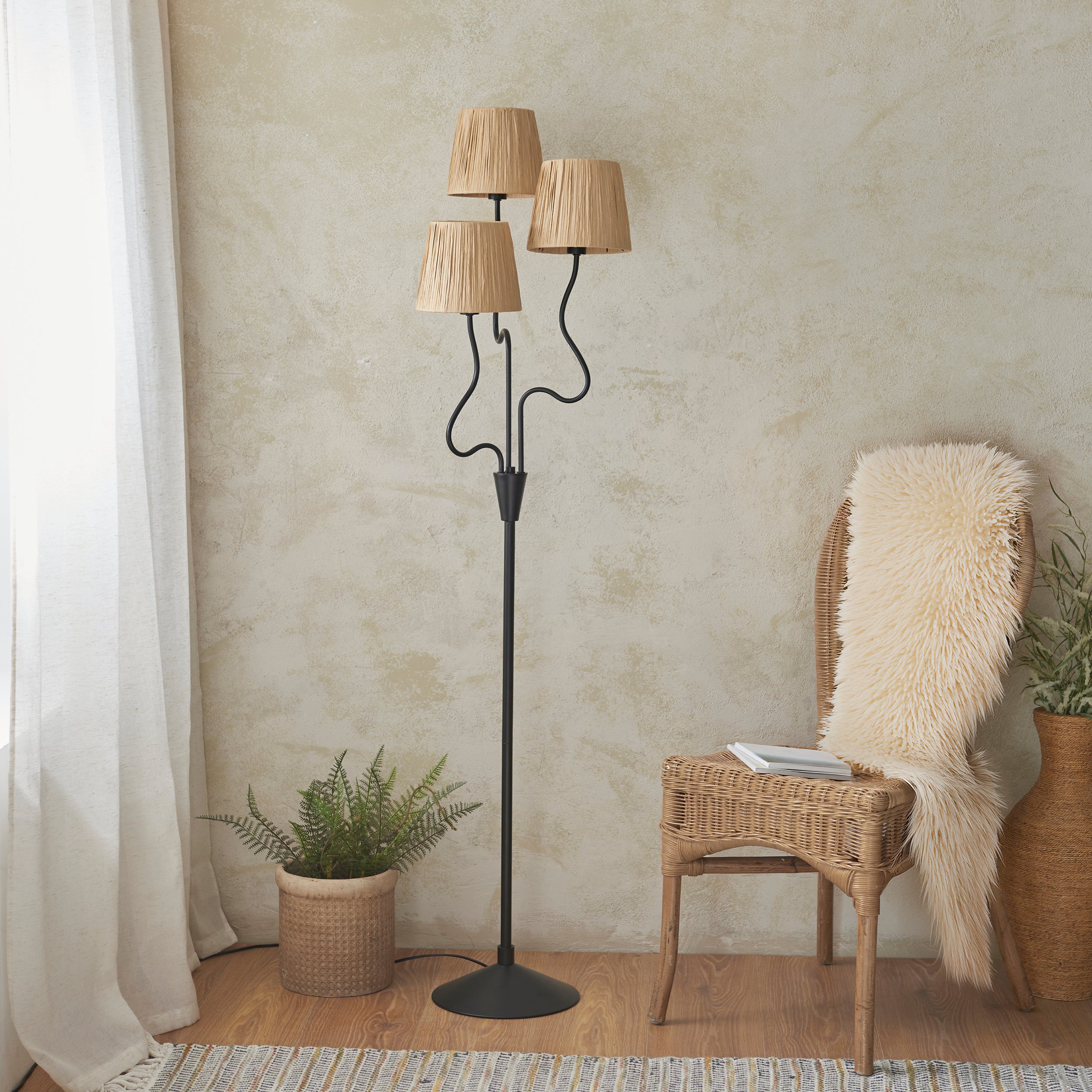 Endon Wriggle 3 Light Floor - Matt Black & Natural Raffia