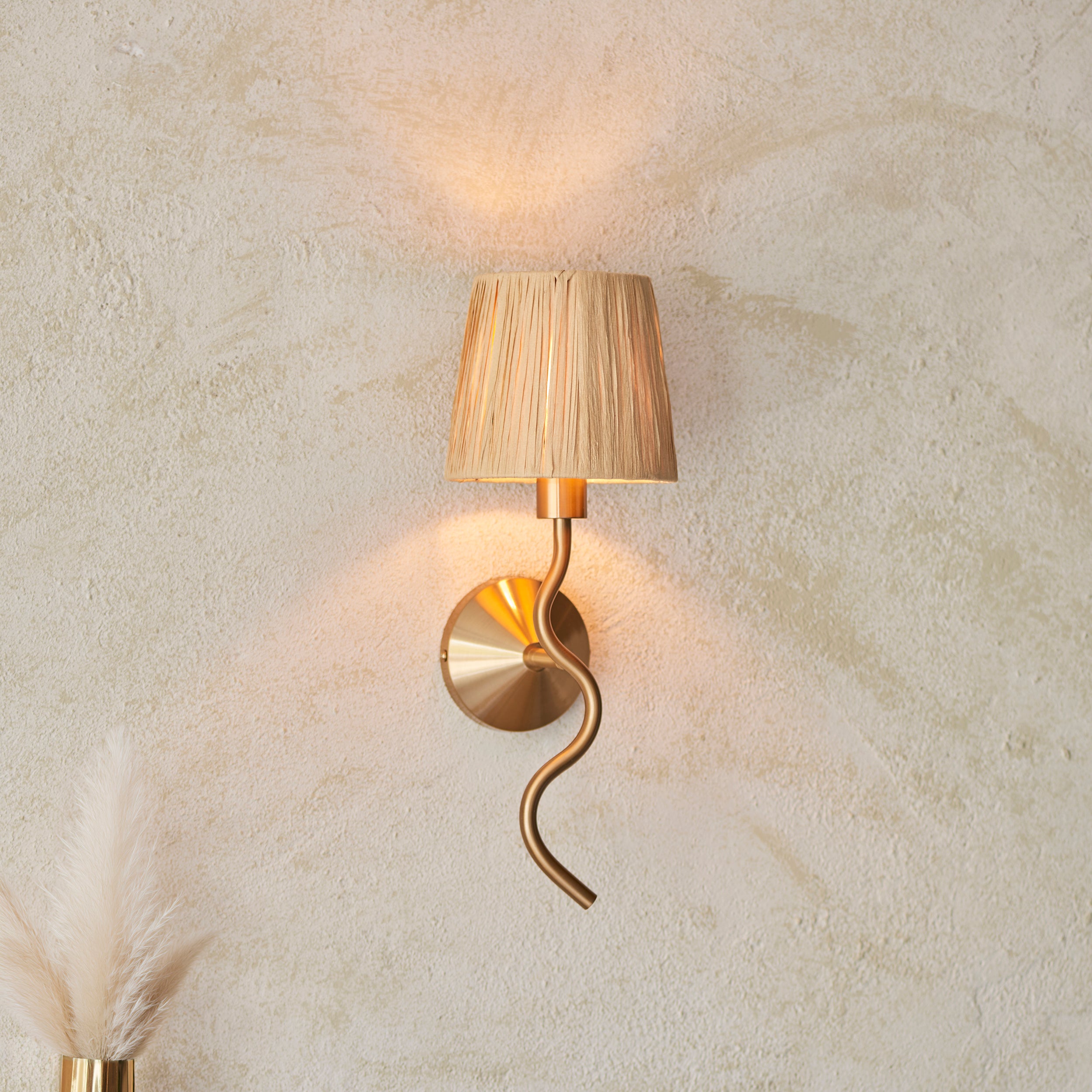 Endon Wriggle Single Light Wall - Brushed Aged Brass Plate & Natural Raffia