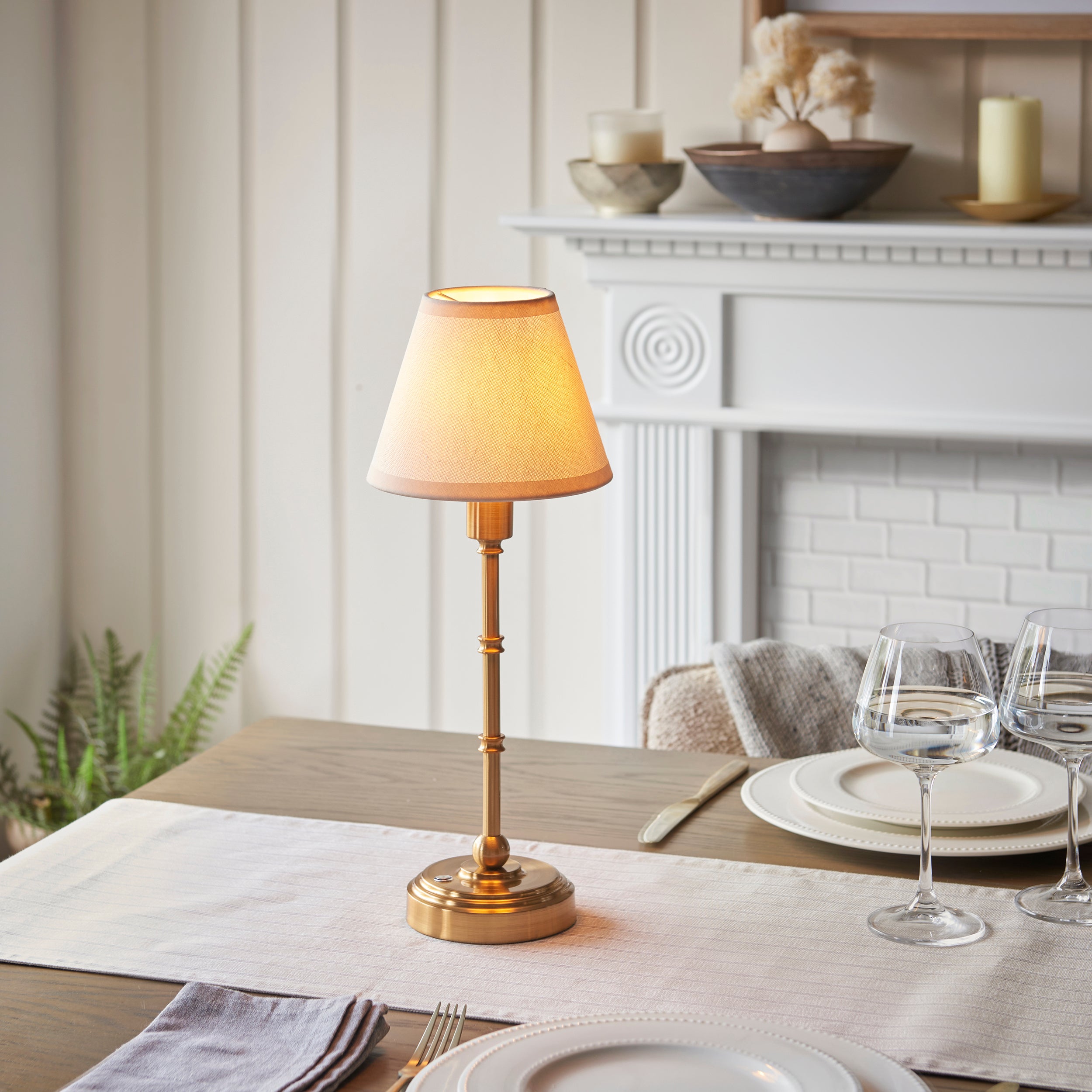 Endon Burley Rechargeable Table Lamp & Ivy 16cm Vintage White Shade