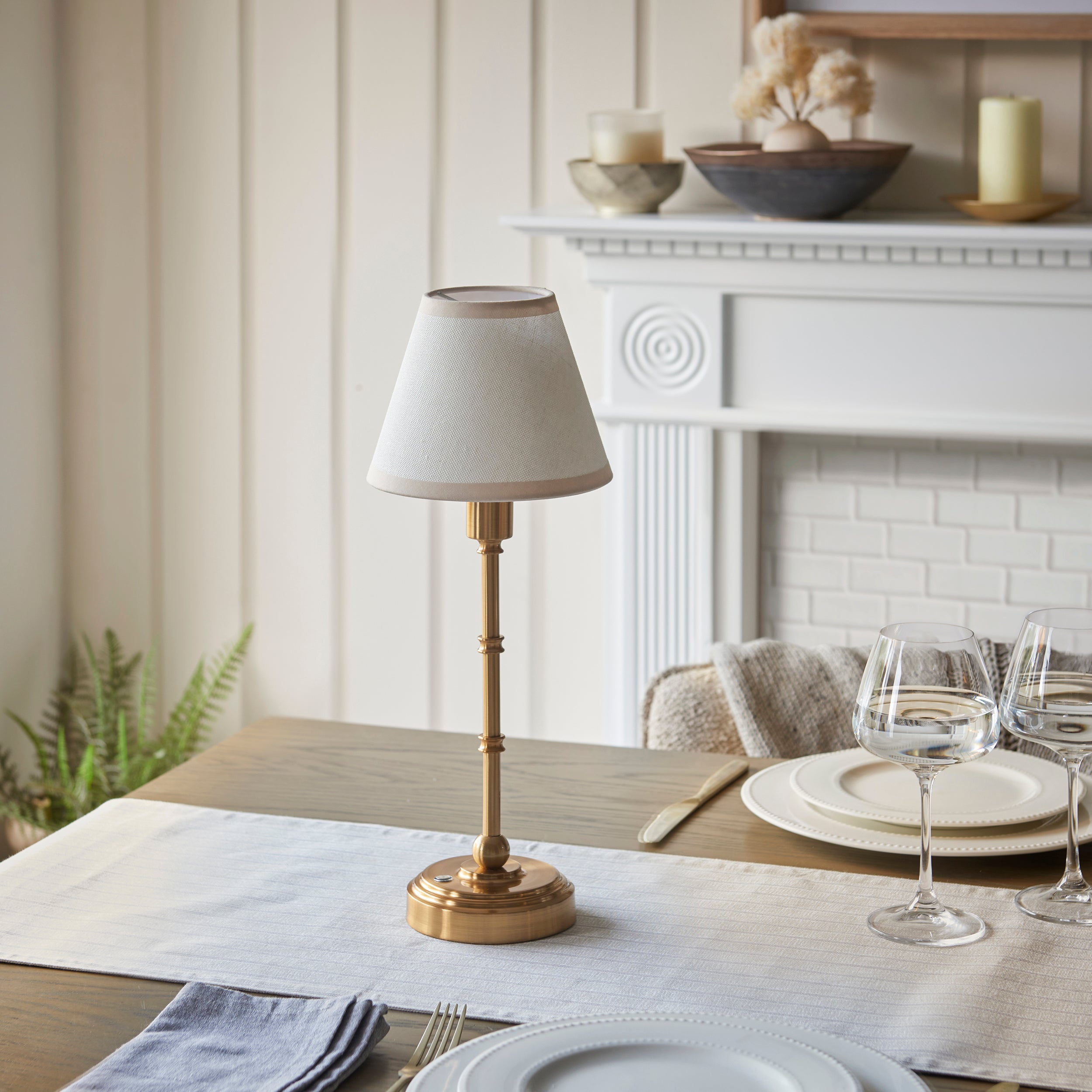 Endon Burley Rechargeable Table Lamp & Ivy 16cm Vintage White Shade