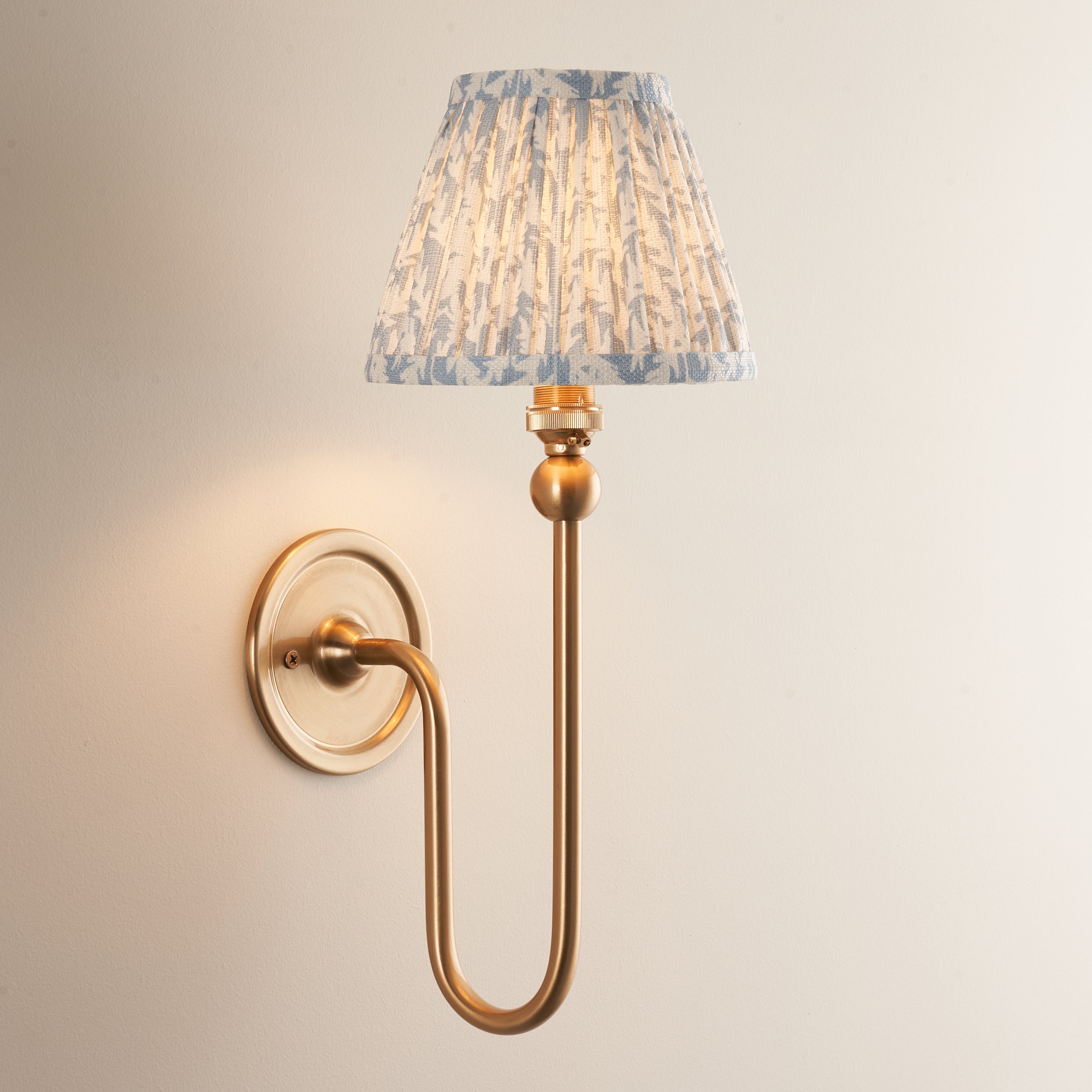 Endon Santiago Wall Light & Leaf 16cm Shell Bay Blue Shade