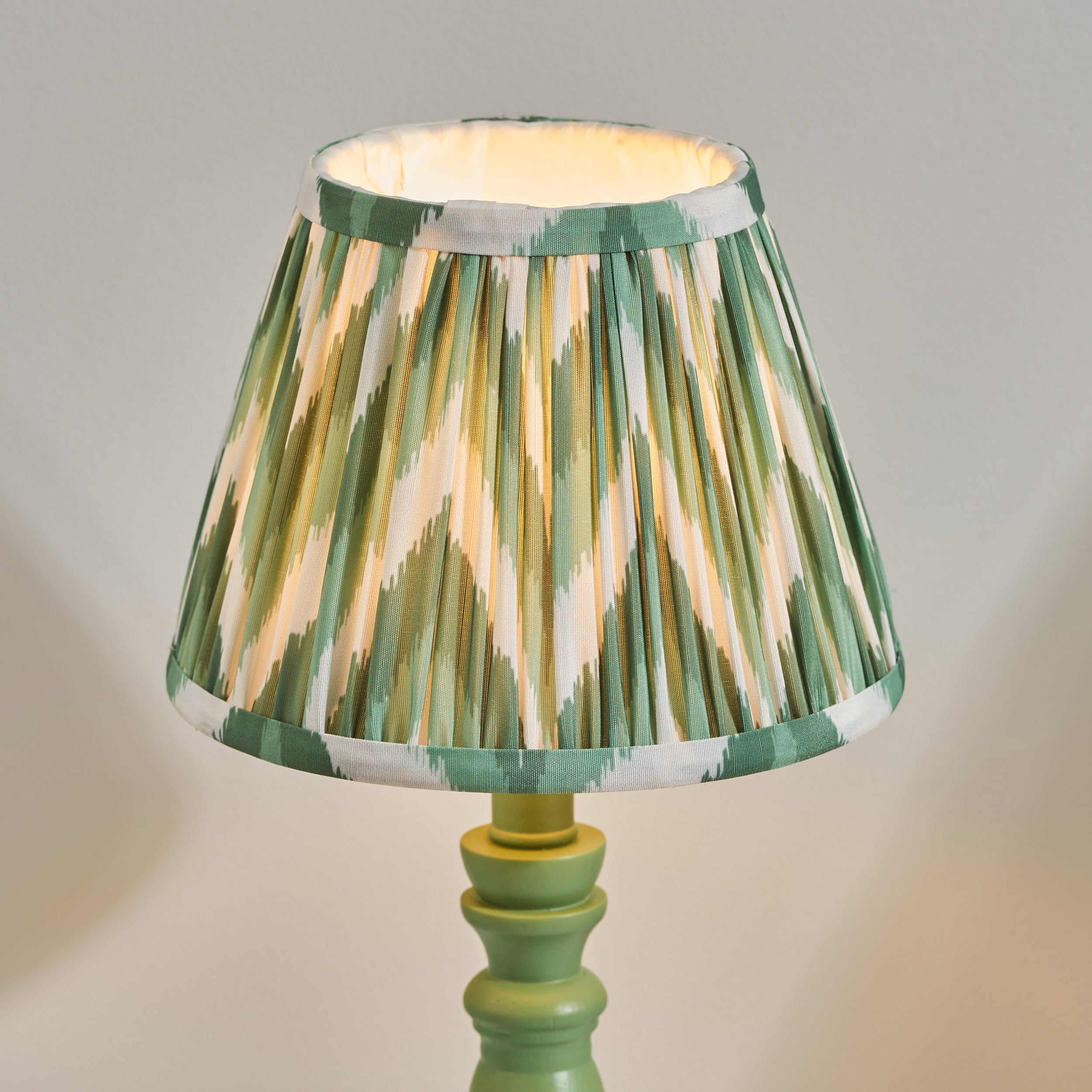 Endon Bibury Satin Cotswold Green Table Lamp & Zigzag 20cm Cotswold Green Shade