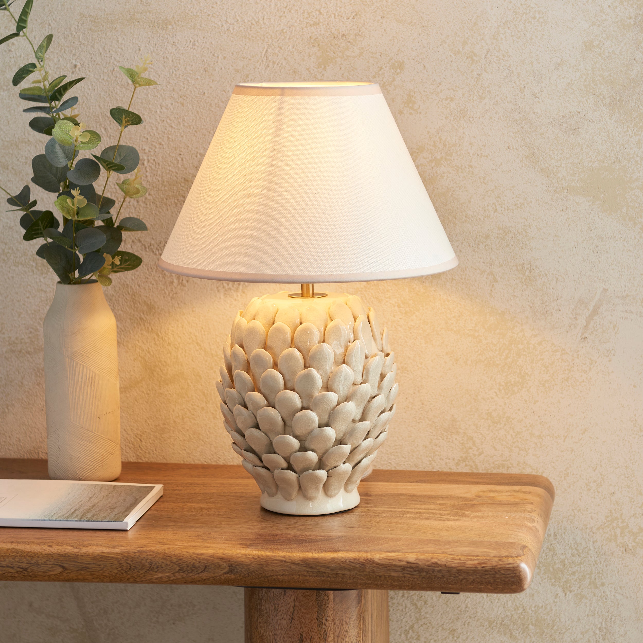 Endon Layered Leaf Ivory Crackle Glaze Ceramic Table Lamp & Ivy 30cm Vintage White Shade