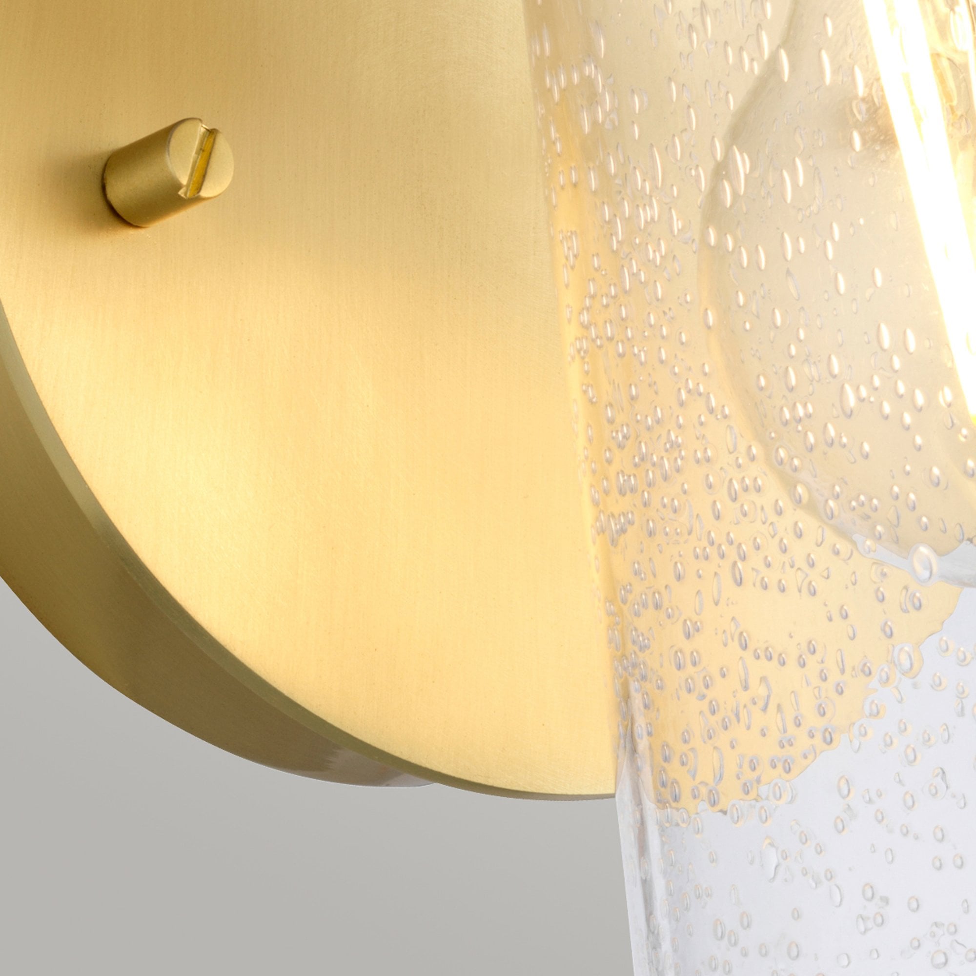 Quintiesse Braelyn Single Bathroom Wall Light - Brushed Brass