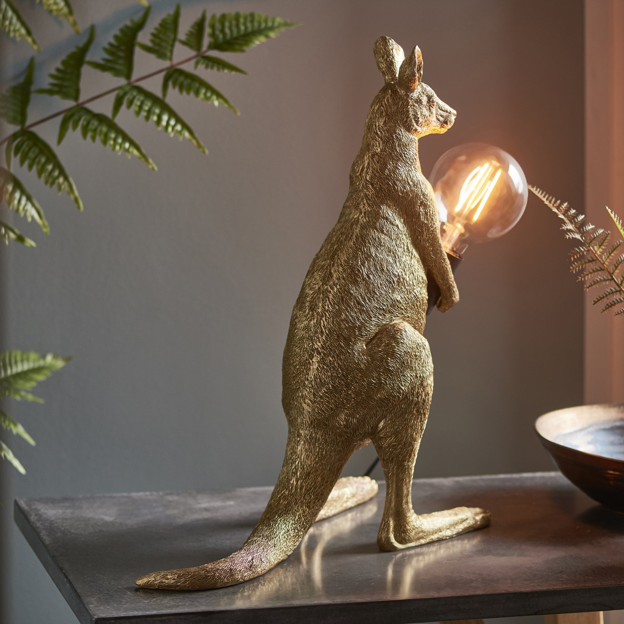 Utopia Skippy The Kangaroo Table Lamp - Vintage Gold
