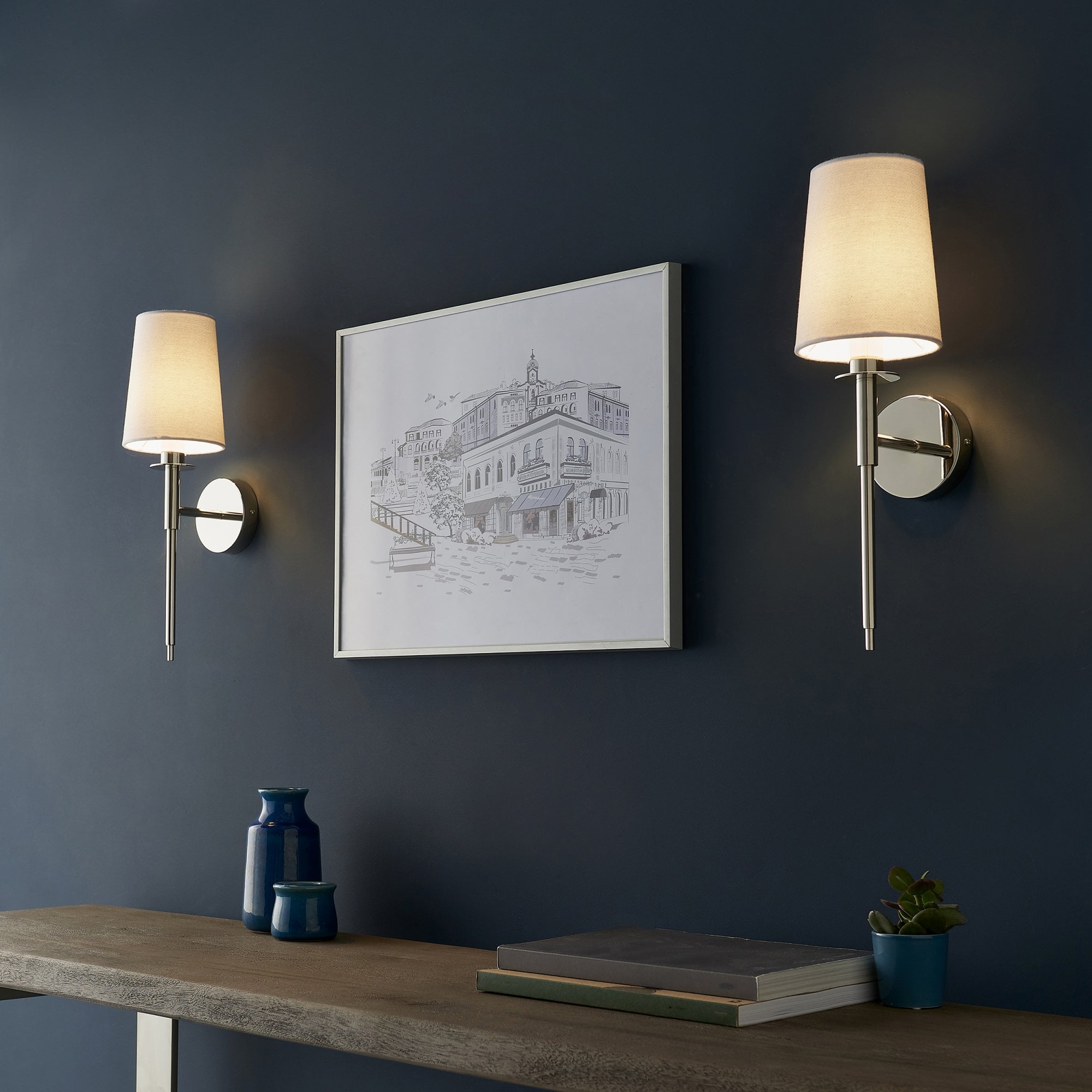 Utopia The Classic Wall Light - Bright Nickel