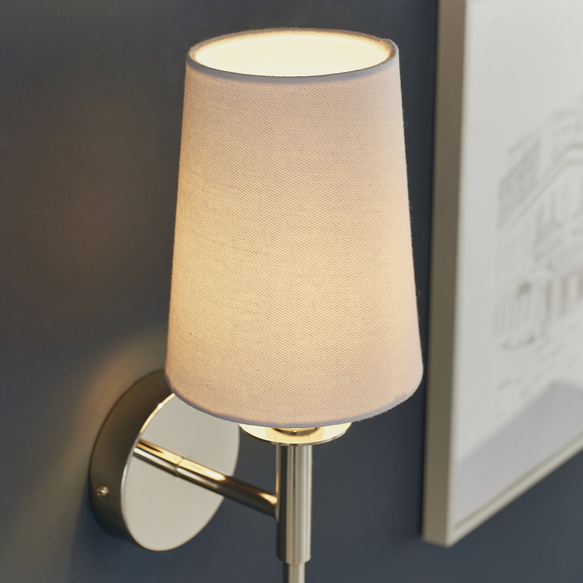 Utopia The Classic Wall Light - Bright Nickel