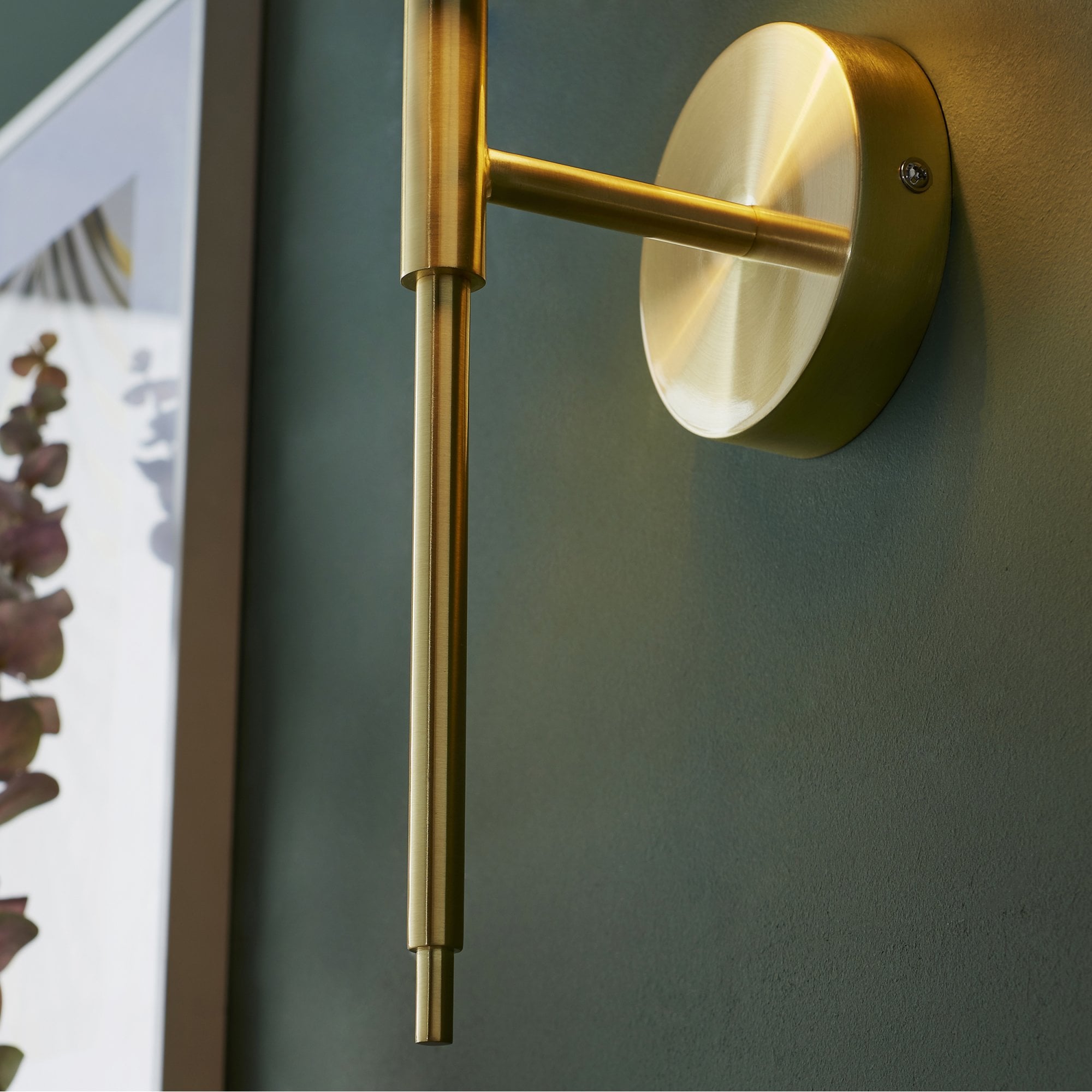 Utopia The Classic Wall Light - Satin Brass