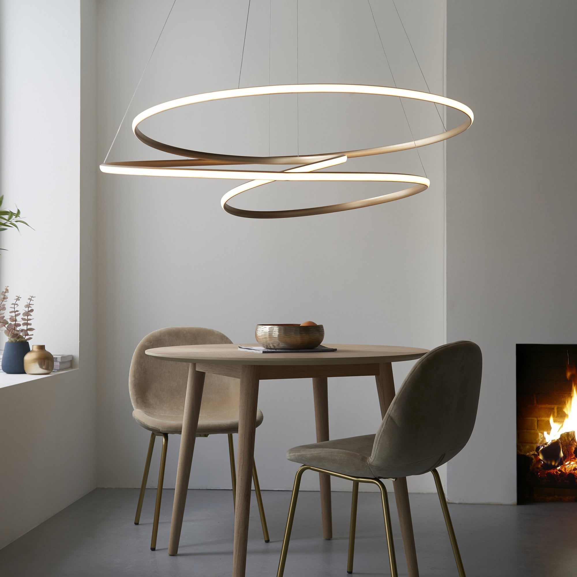 Utopia Ribbon Hoop Pendant - Gold - Extra Large