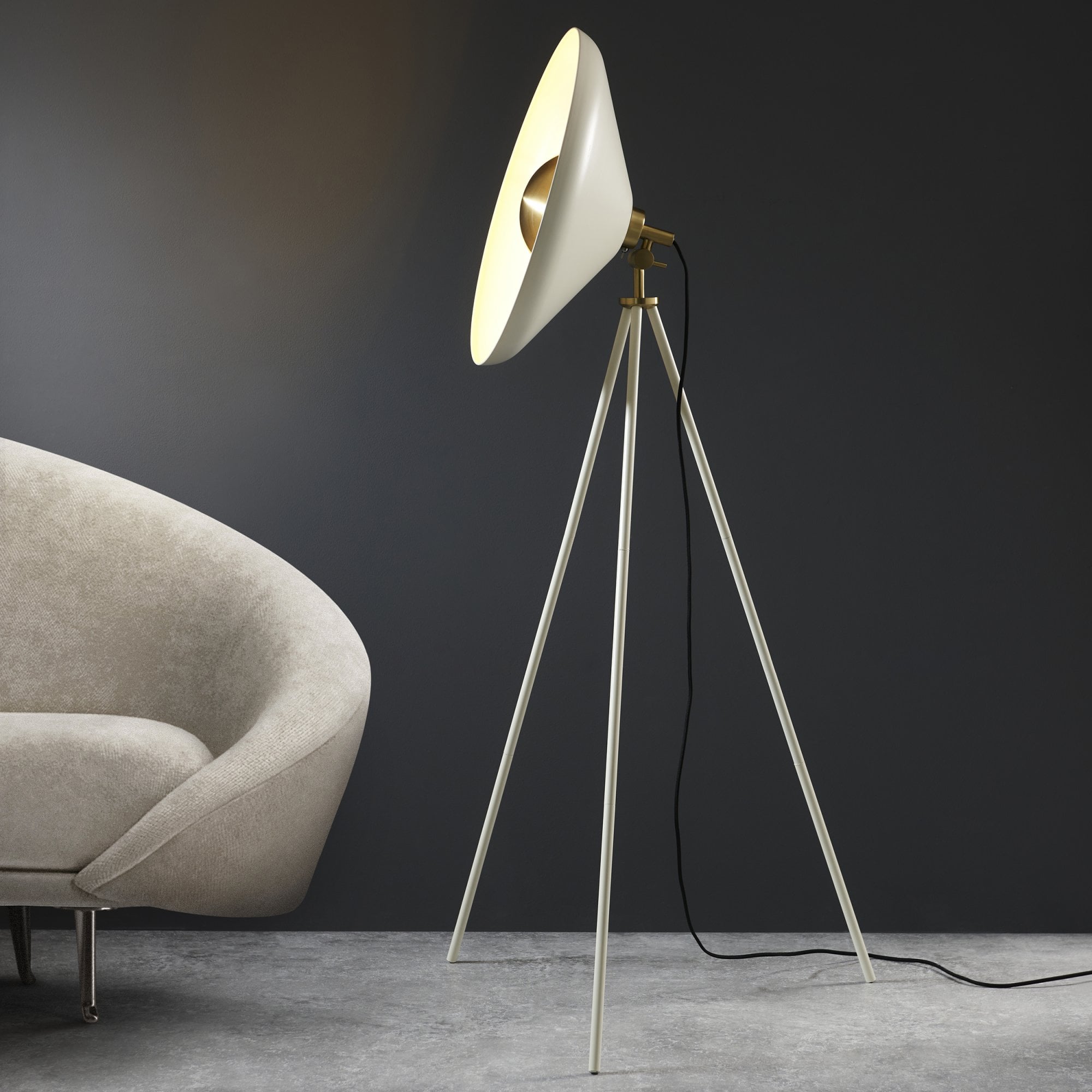 Utopia Satellite Coned Floor Light - Brushed Brass Plate & Warm White