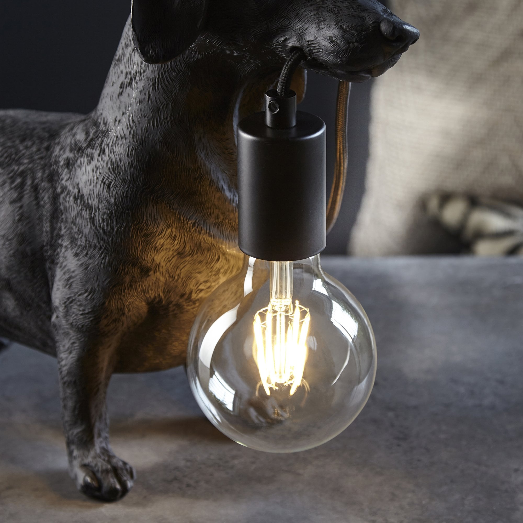 Utopia Slinky The Dachshund Table Lamp - Matt Black