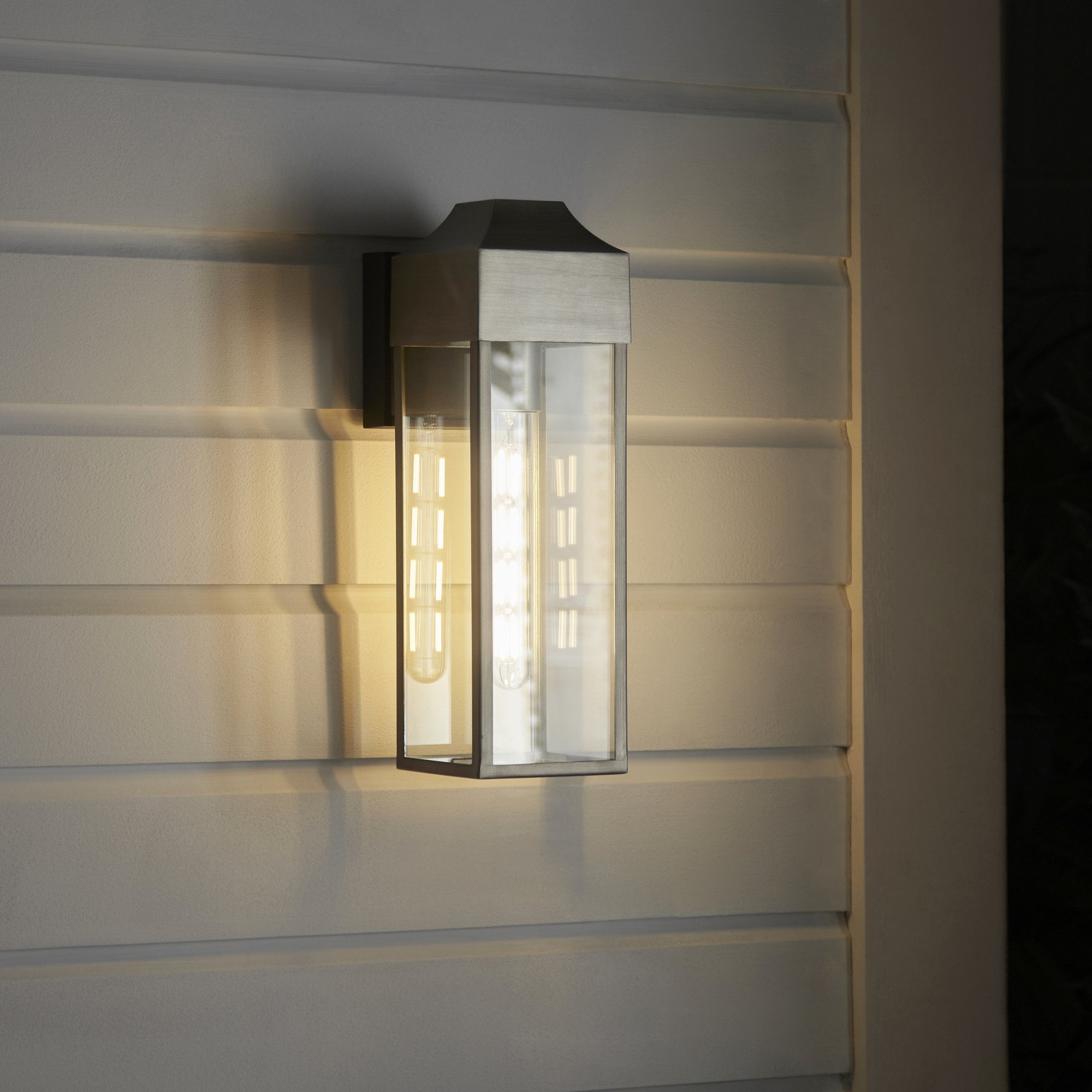 Utopia Alfresco Single Light Wall Lantern - Aged Pewter & Clear Glass