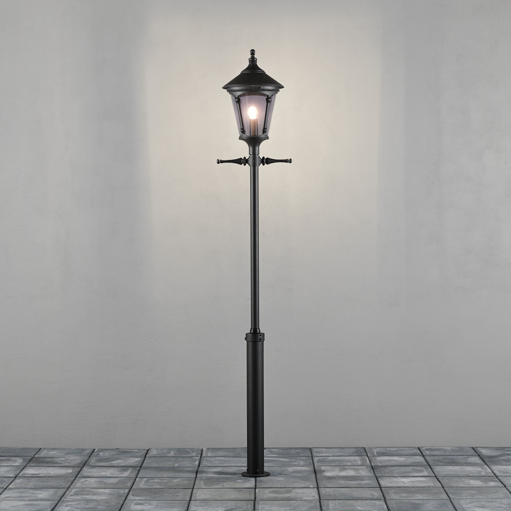 Konstsmide Virgo Lampost (With Taurus Column) - Matt Black