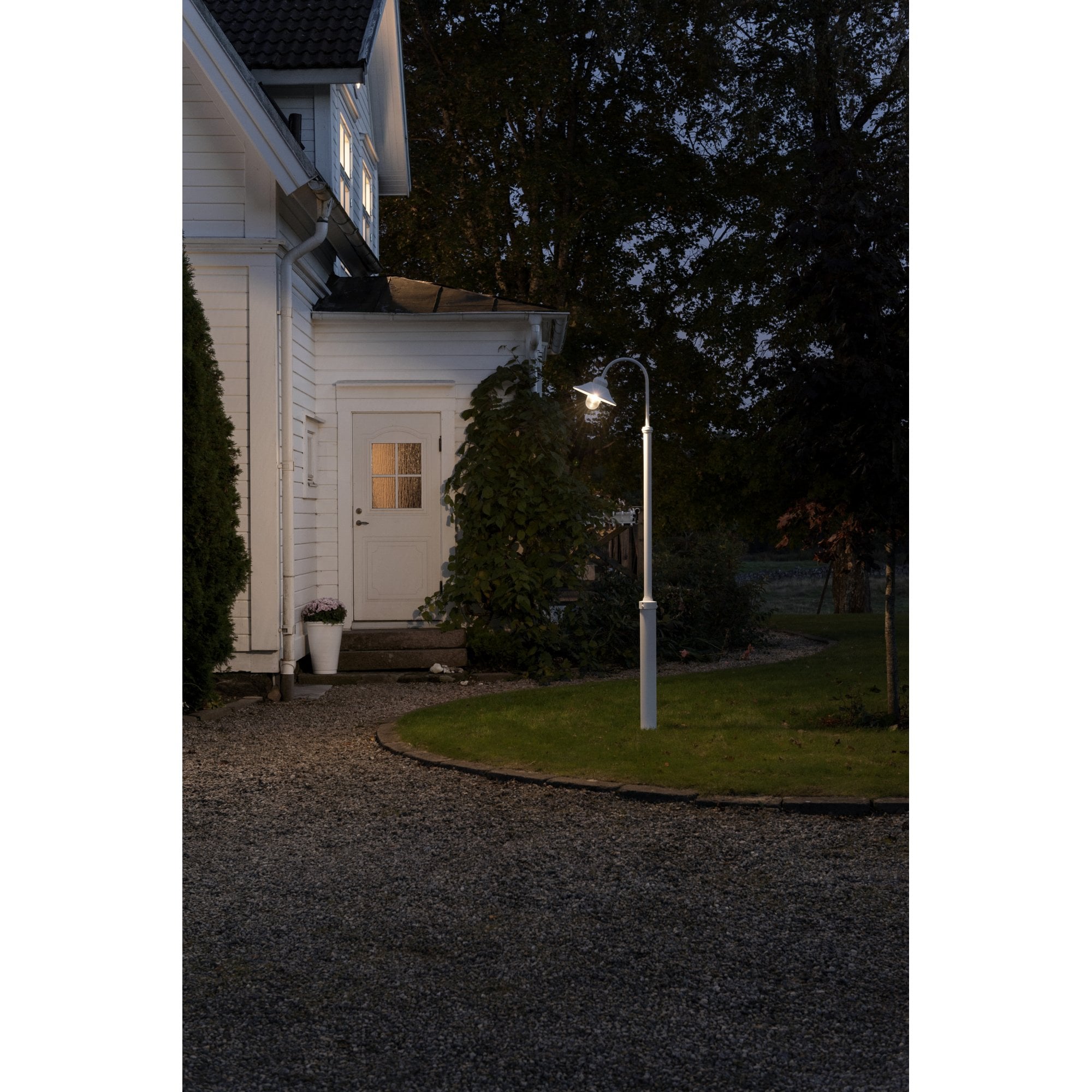 Konstsmide Vega Lampost (With Taurus Column) - Matt White