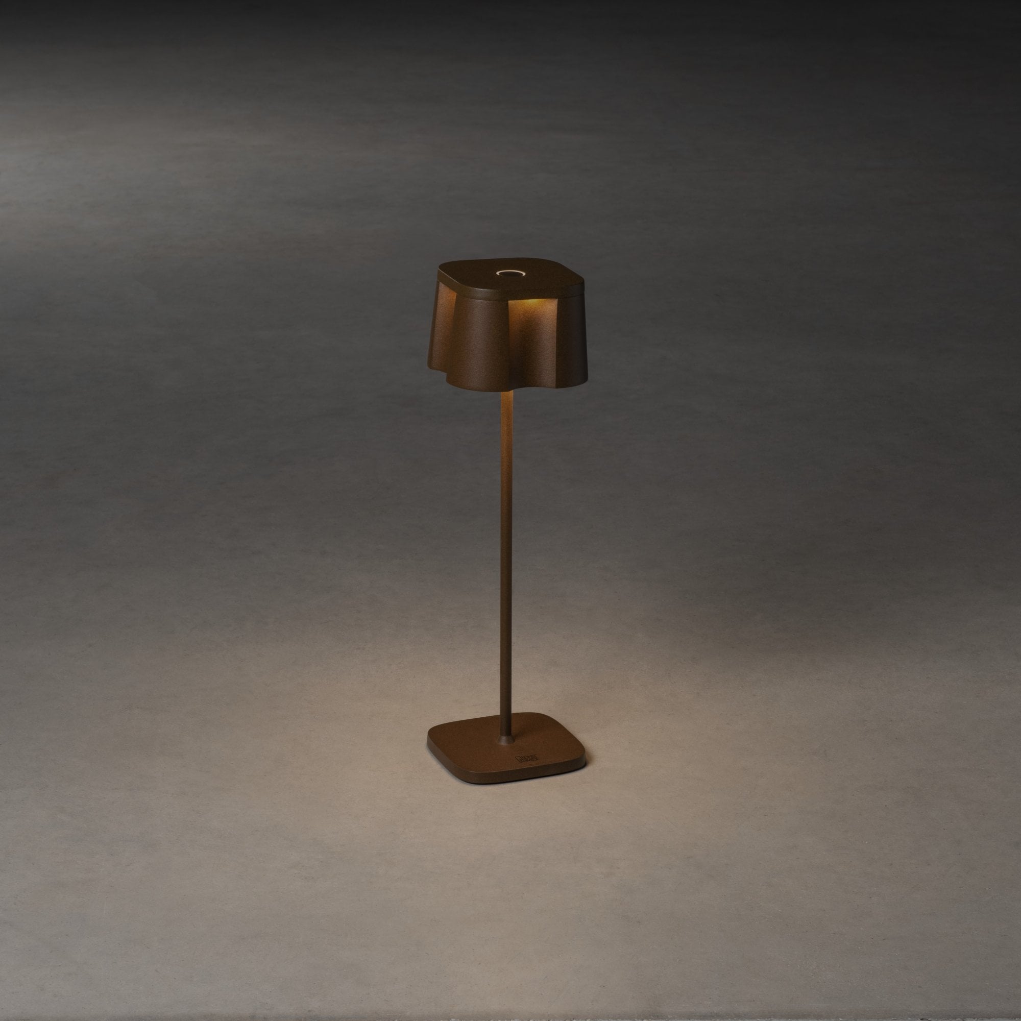 Konstsmide Nice Table Lamp with USB - Rust