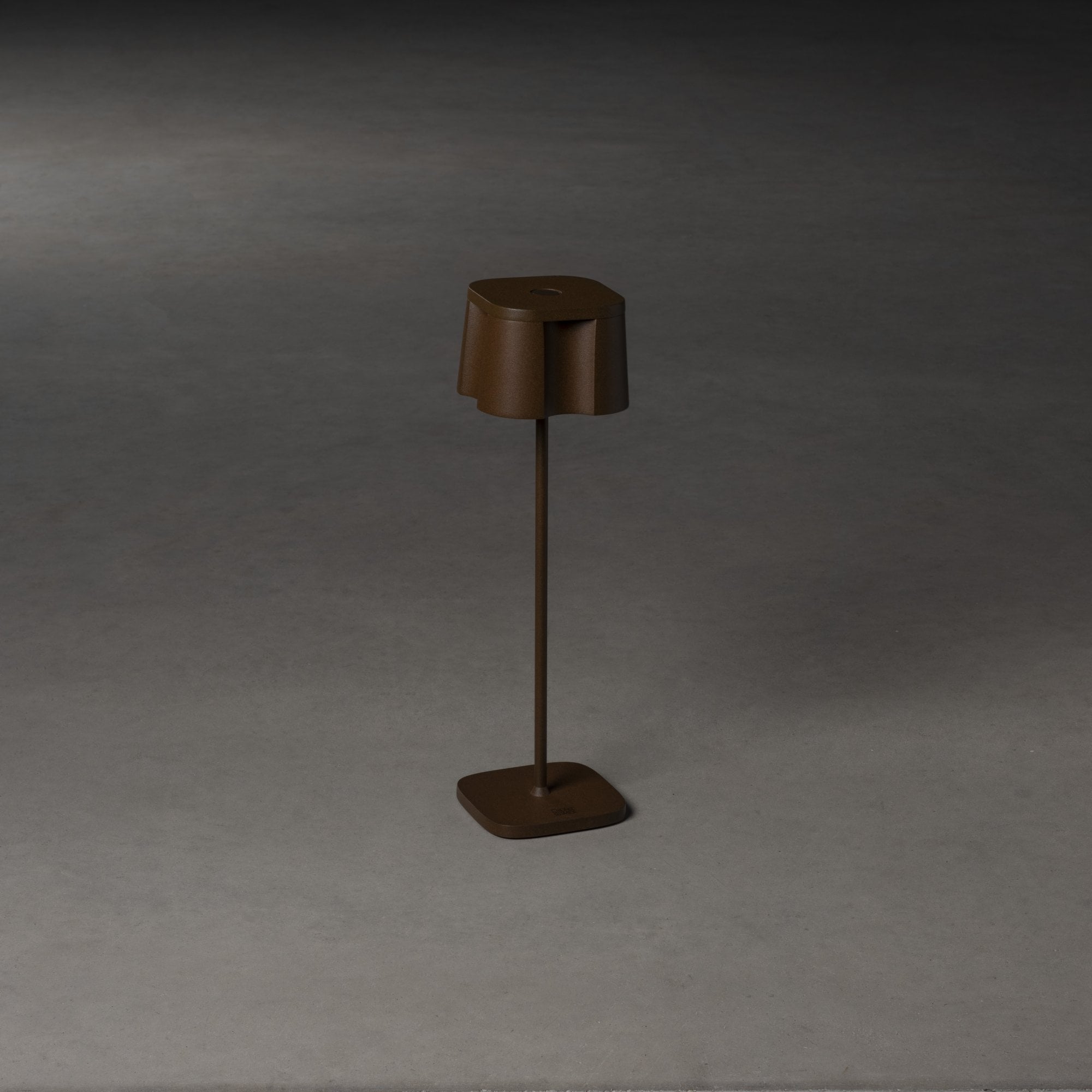 Konstsmide Nice Table Lamp with USB - Rust