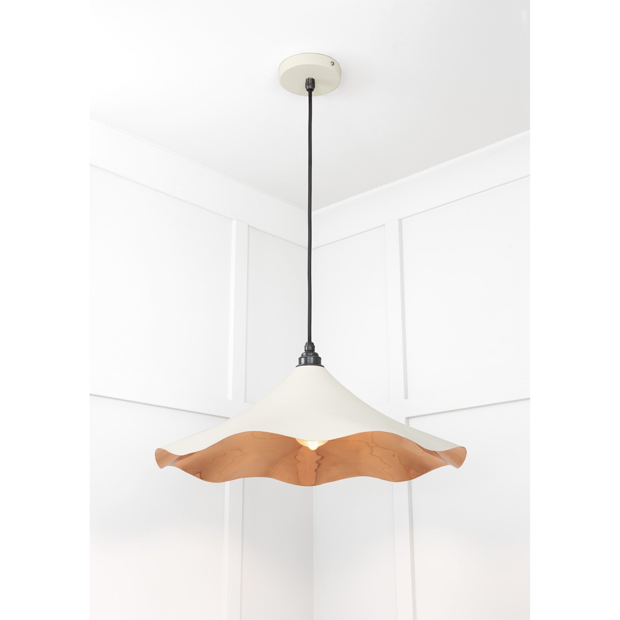 From The Anvil Smooth Copper Flora Pendant - Teasel (Off White/Cream)