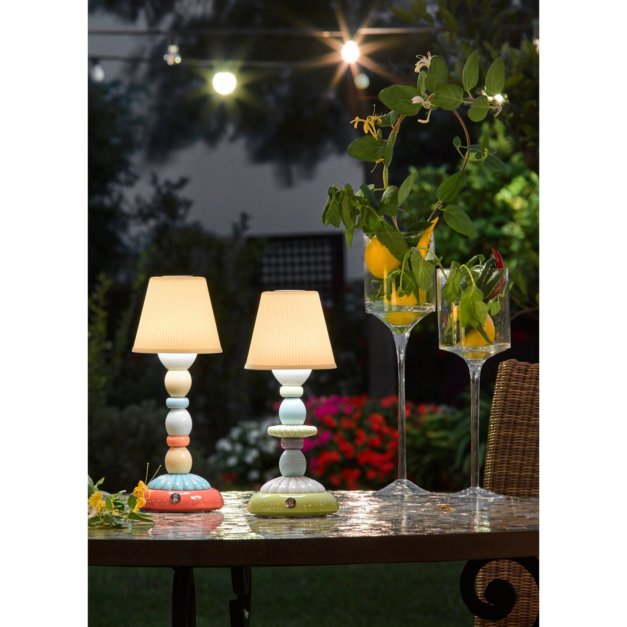 Lladro Lotus Firefly Table Lamp - Green & Blue