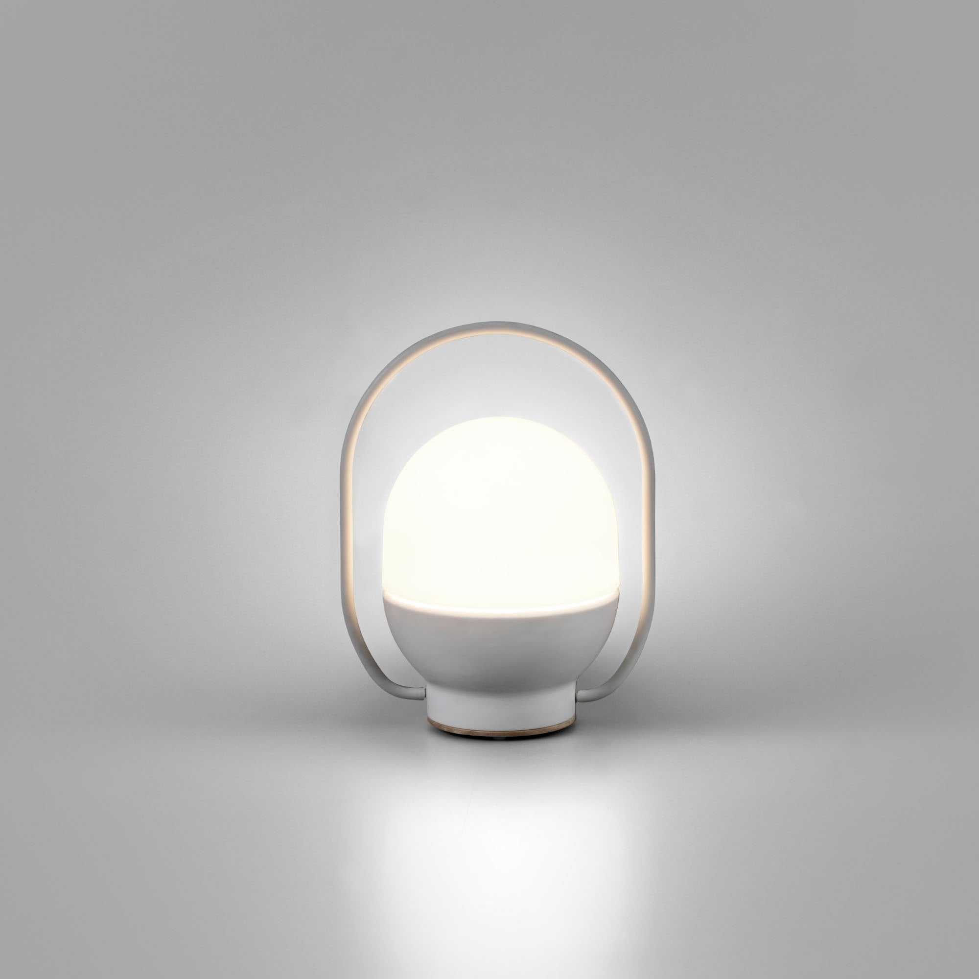 Faro Take Away Portable Lamp - White