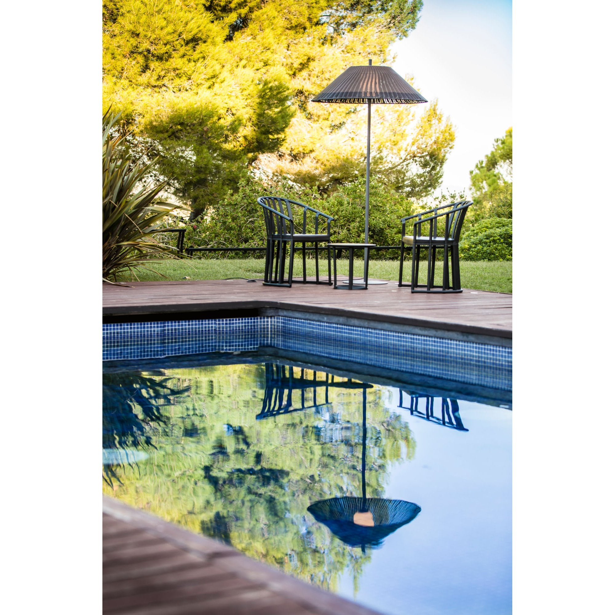 Faro Saigon 2m Outdoor Floor Lamp - Grey & Brown
