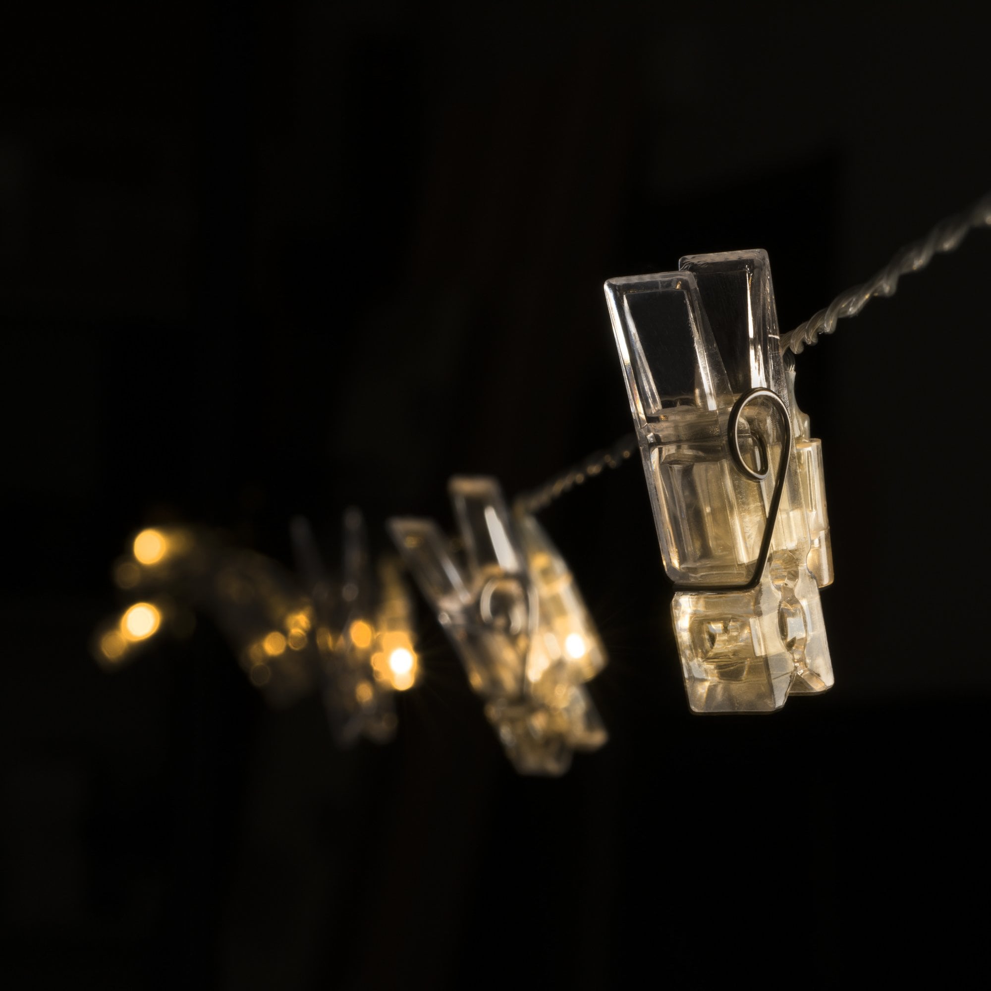 Konstsmide Festoon 2.75m Decorative Light Set - 12 LEDs - Clear Pegs