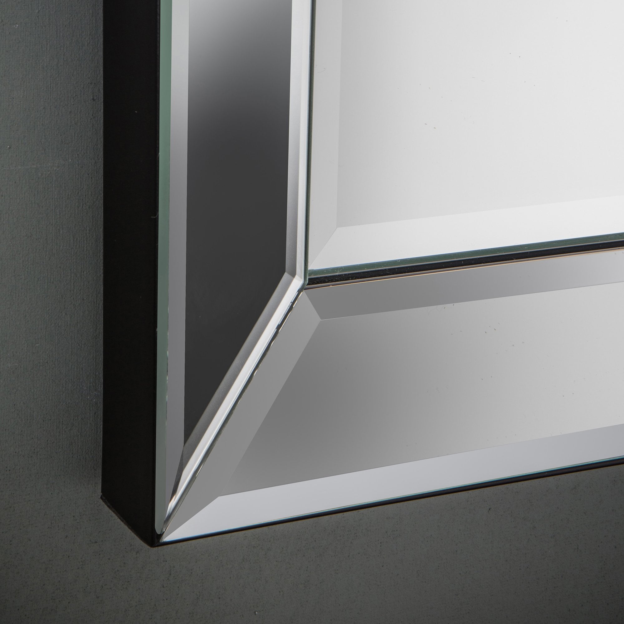 Mura Charlotte Large Wall Mirror - Silver
