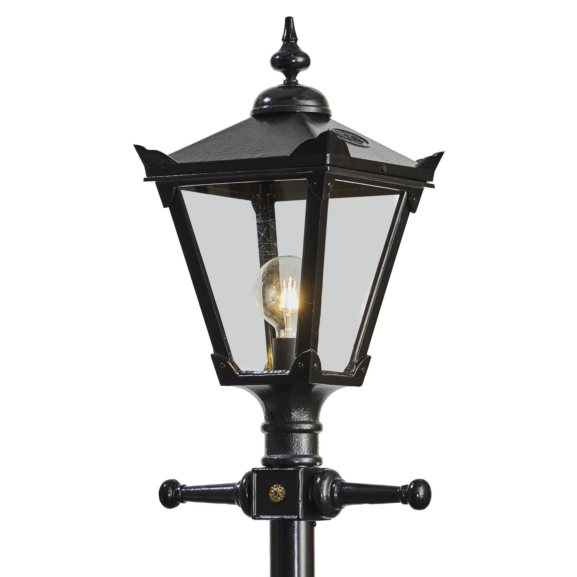 Harte Victorian 3m Traditional Lamp Post - Cast Iron