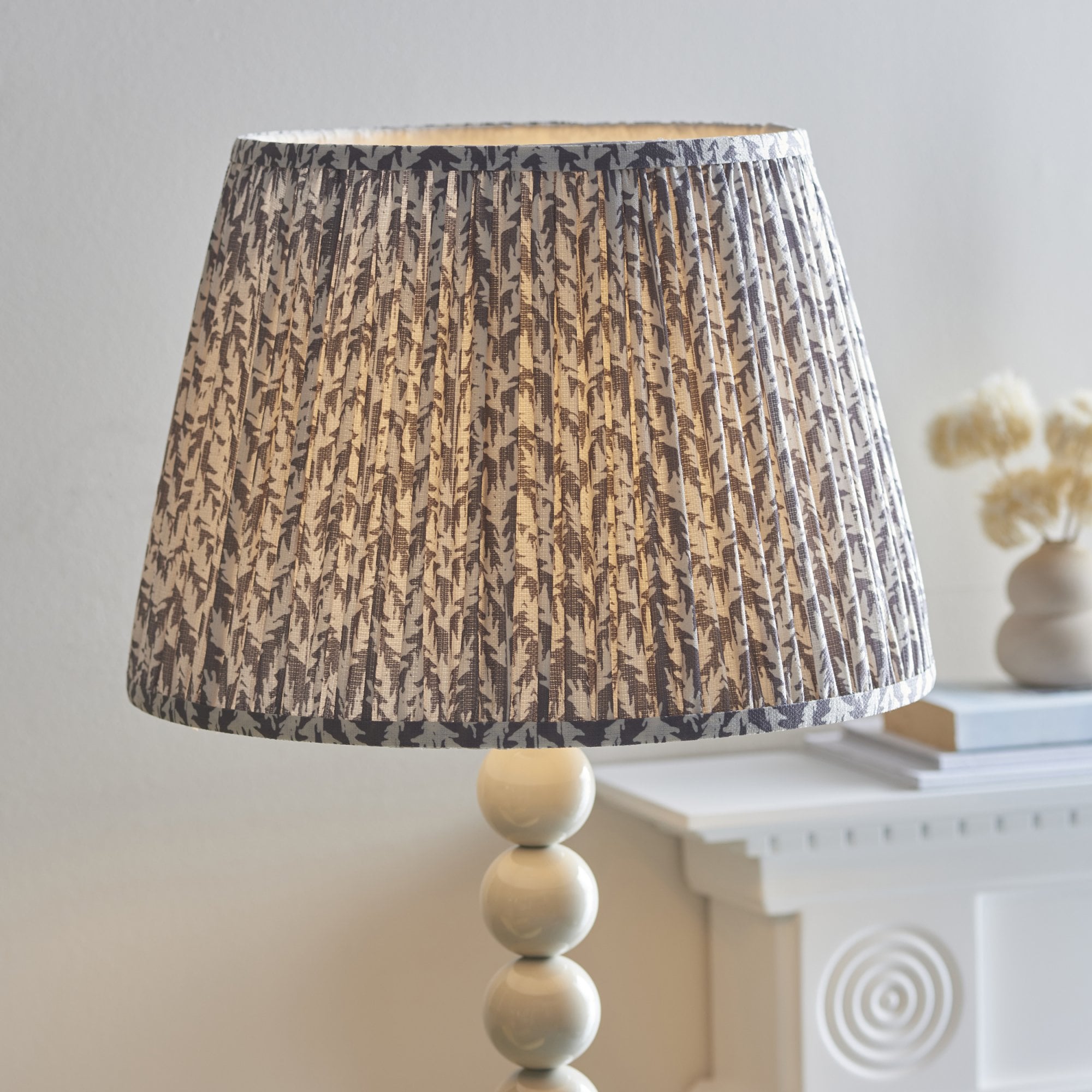 Endon Higgledy Gloss Almond White Floor Lamp & Leaf 40cm Pearl Grey Shade