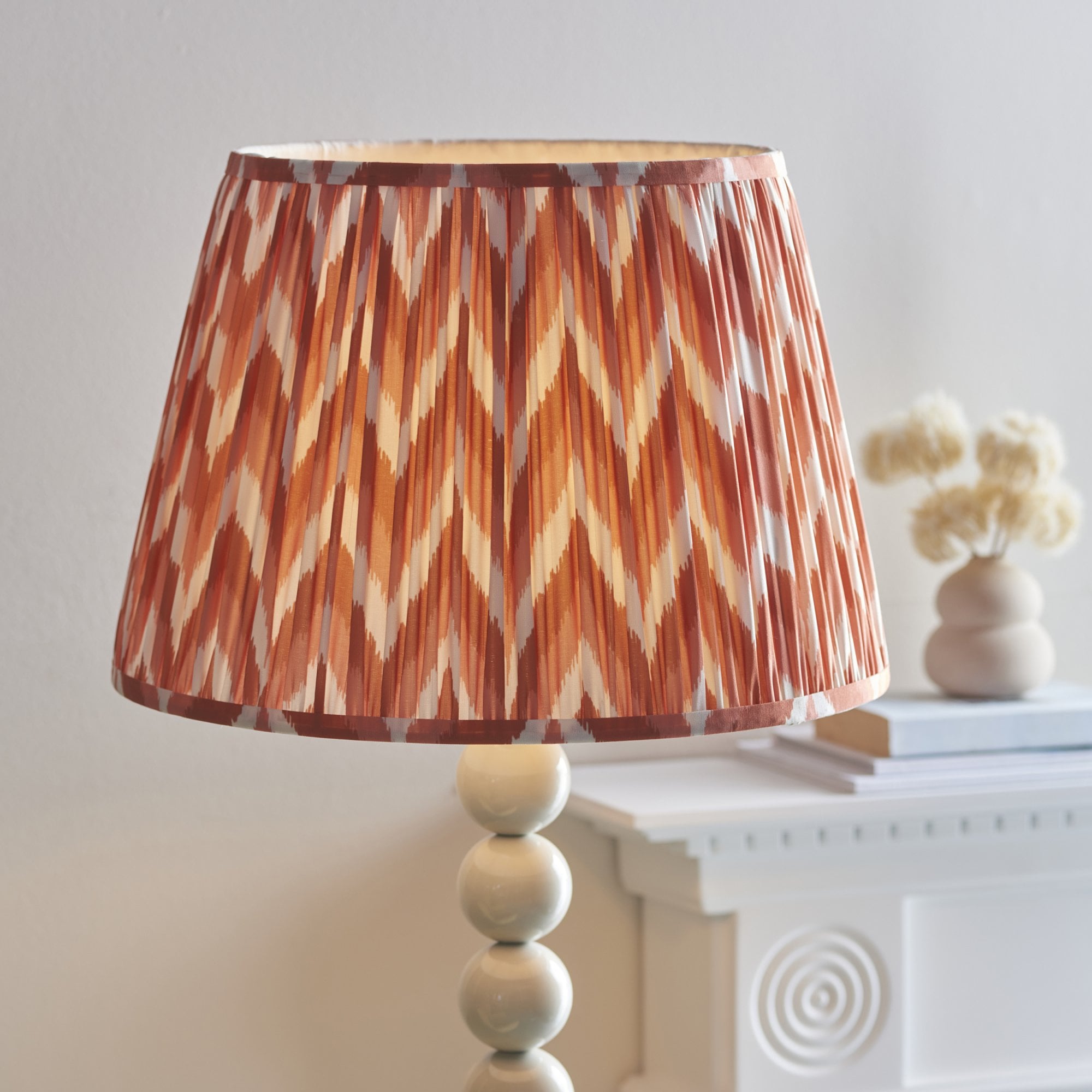 Endon Higgledy Gloss Almond White Floor Lamp & Zigzag 40cm Apricot Orange Shade