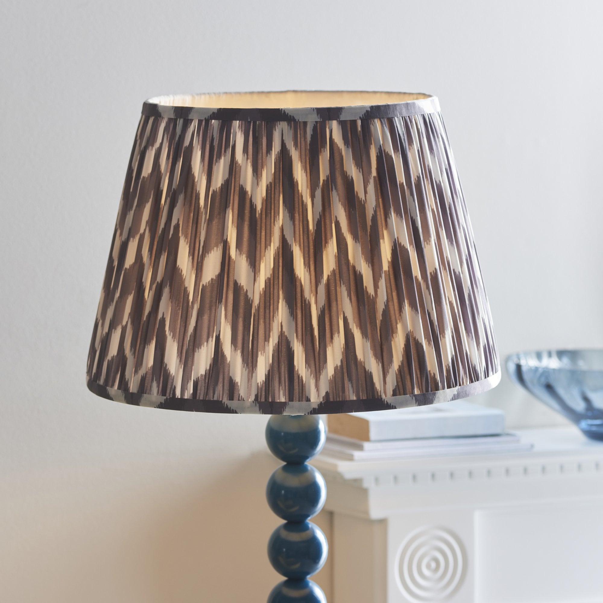 Endon Higgledy Gloss Marlin Blue Floor Lamp & Zigzag 40cm Pearl Grey Shade
