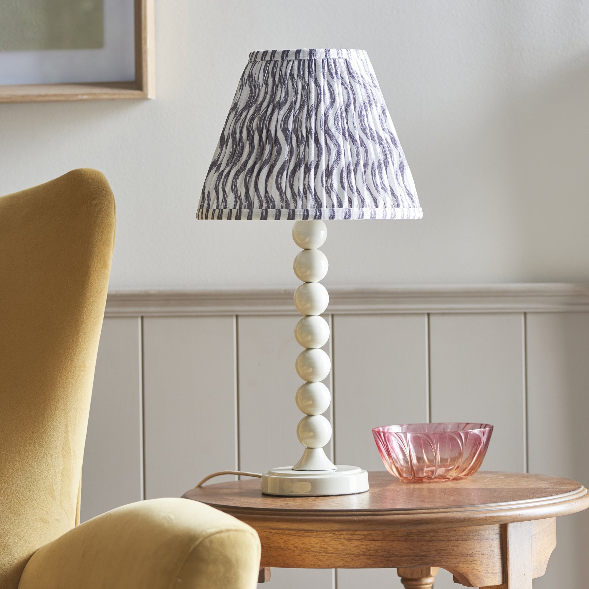 Endon Higgledy Gloss Almond White Table Lamp & Ripple 25cm Pearl Grey Shade