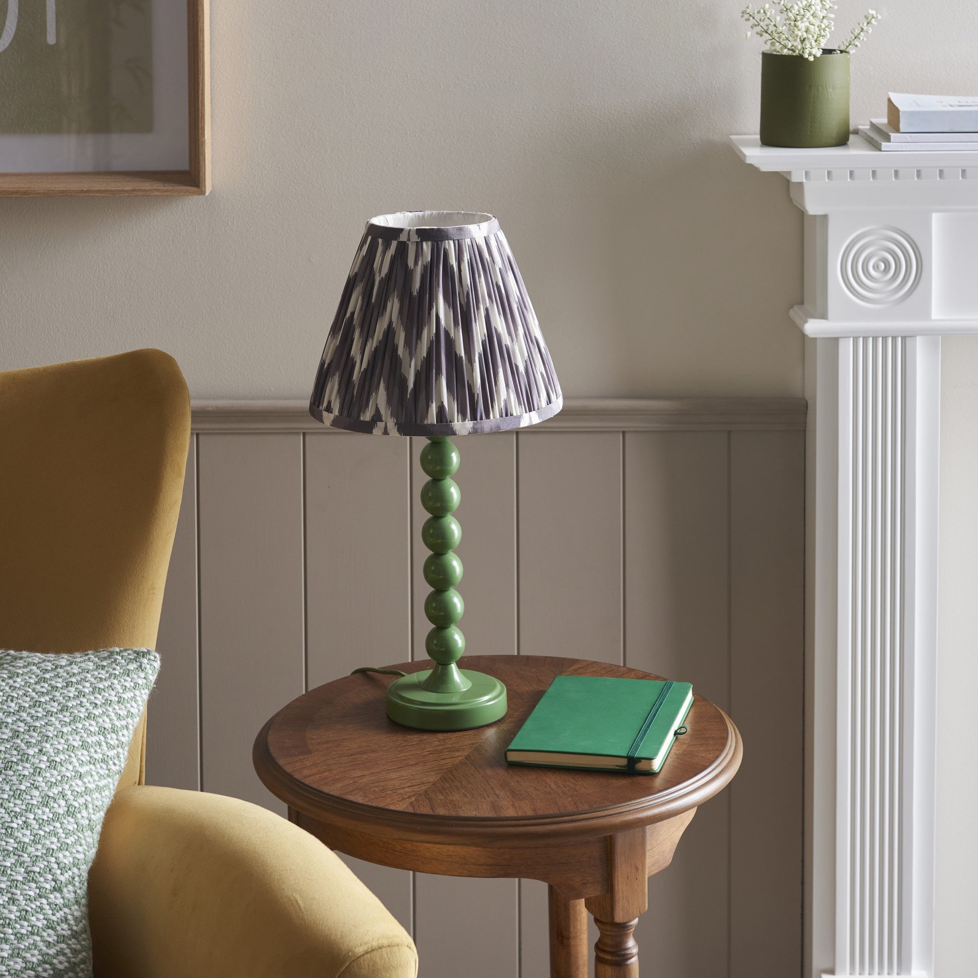 Endon Higgledy Gloss Cotswold Green Table Lamp & Zigzag 25cm Pearl Grey Shade