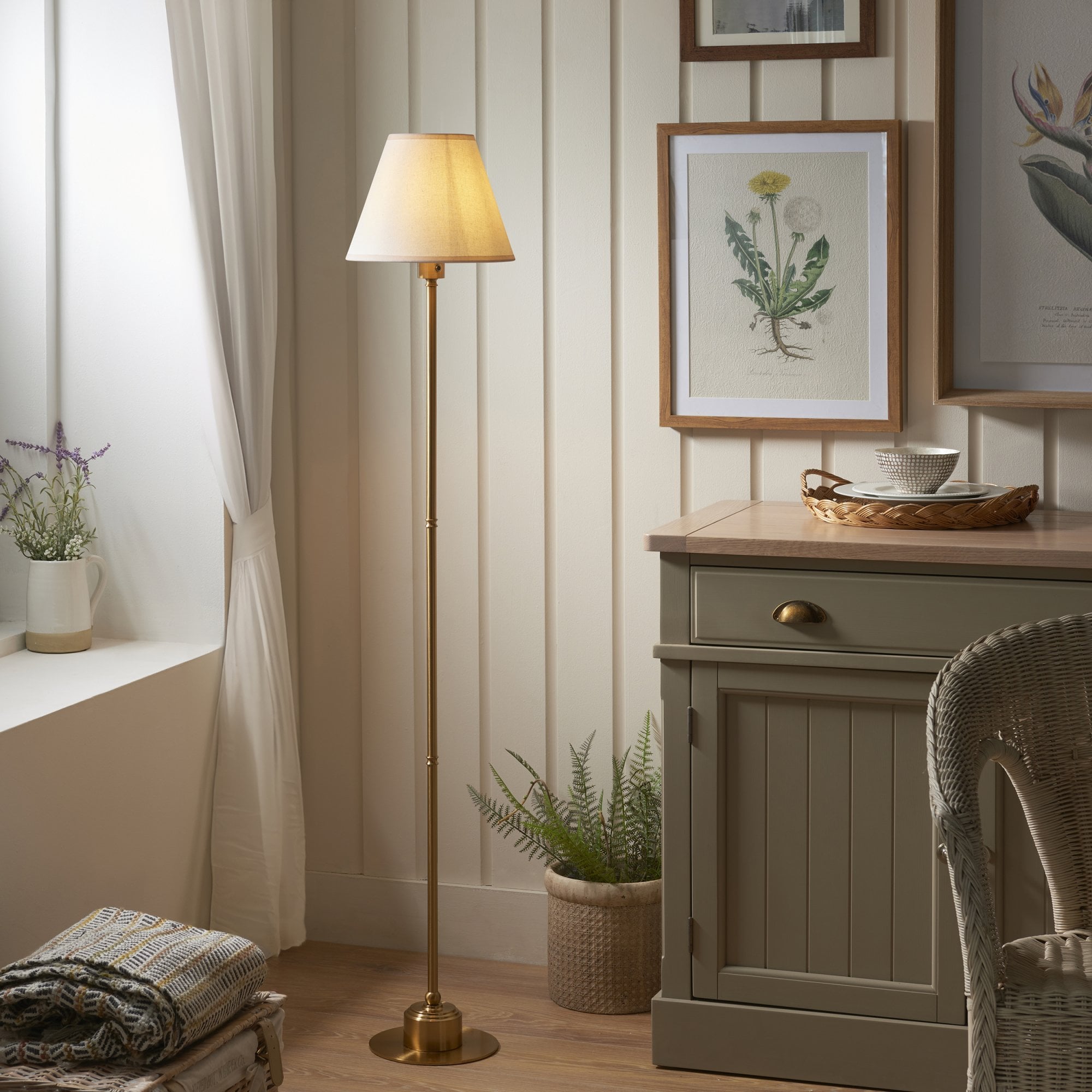Endon Burley Rechargeable Table Lamp & Ivy 25cm Vintage White Shade