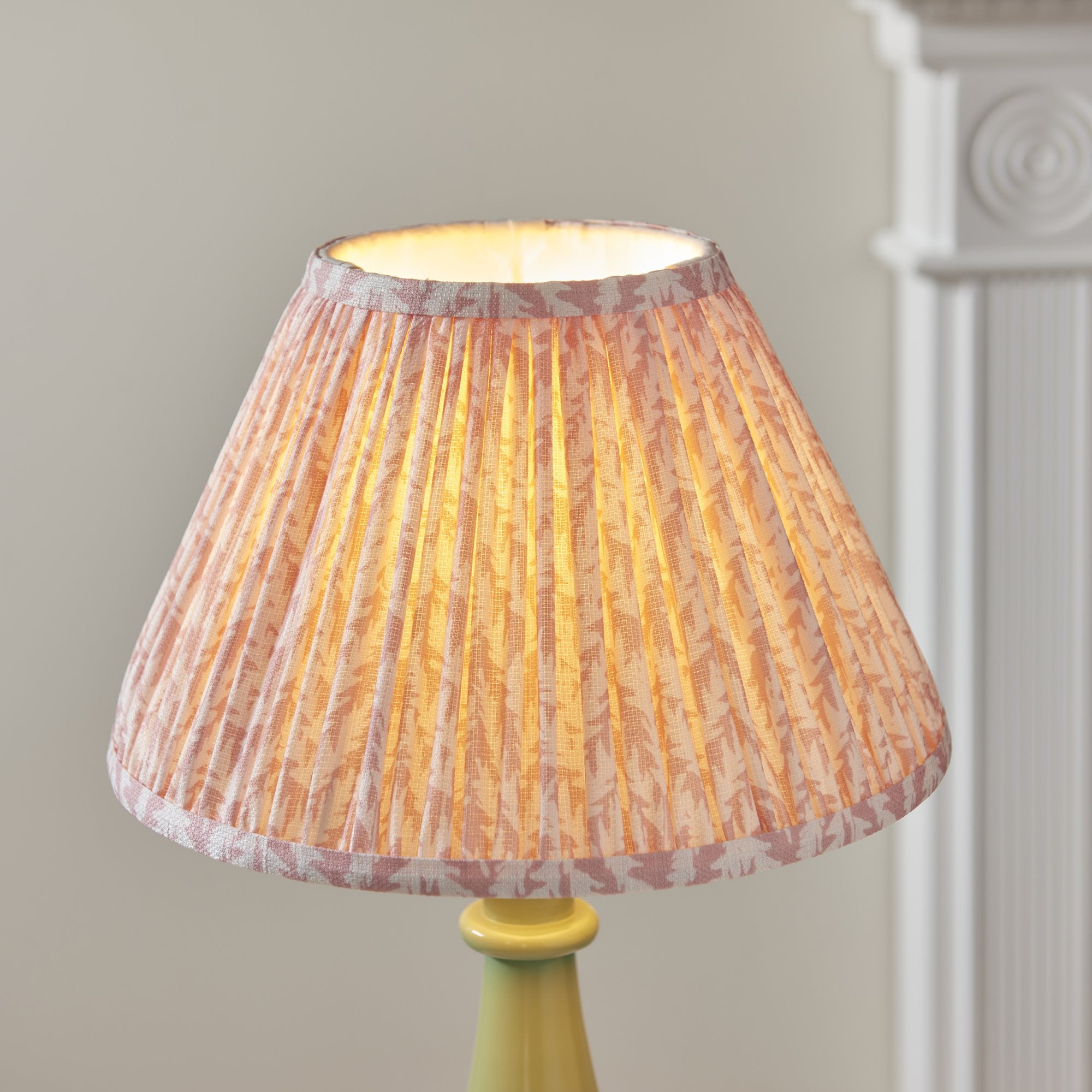 Endon Myrtle Gloss Cotswold Green Table Lamp & Leaf 30cm Peachy Keen Shade