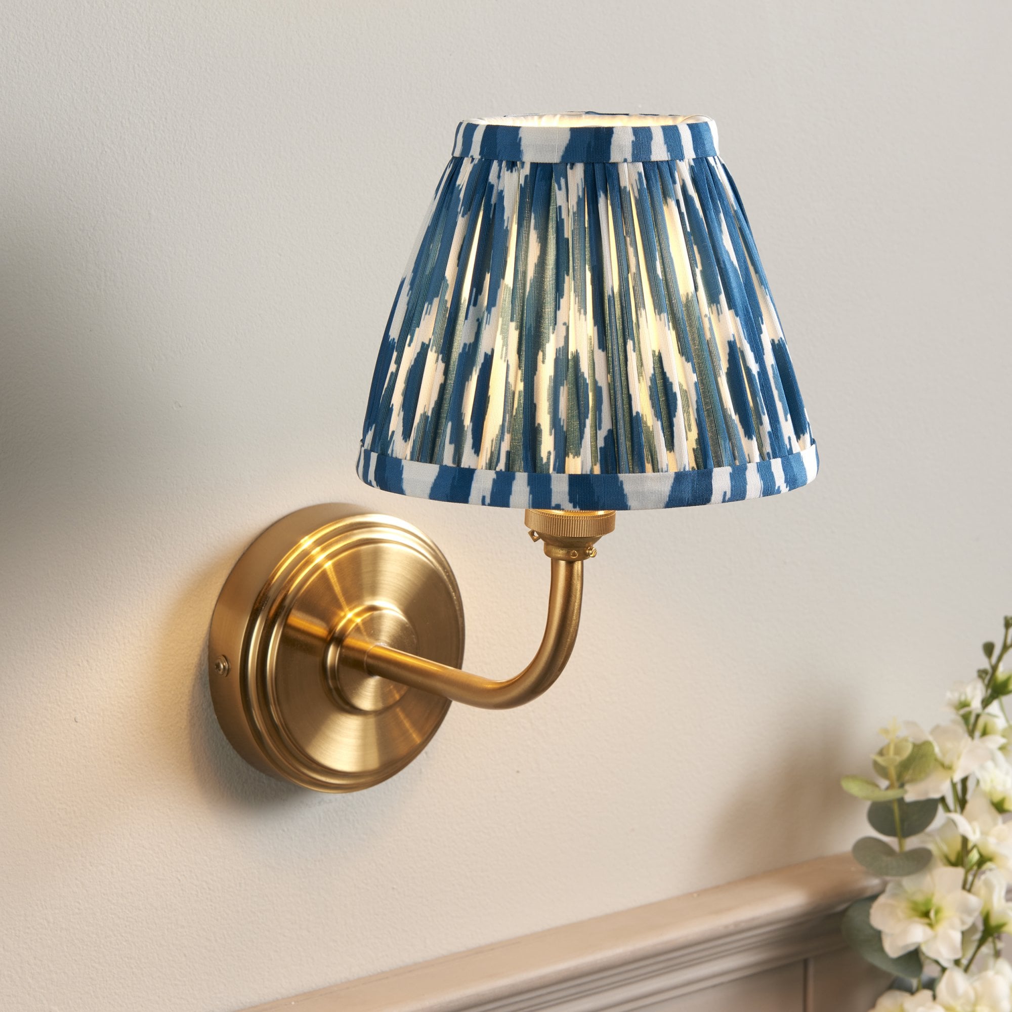 Endon Step Arc Wall Light & Ikat 16cm Marlin Blue Shade