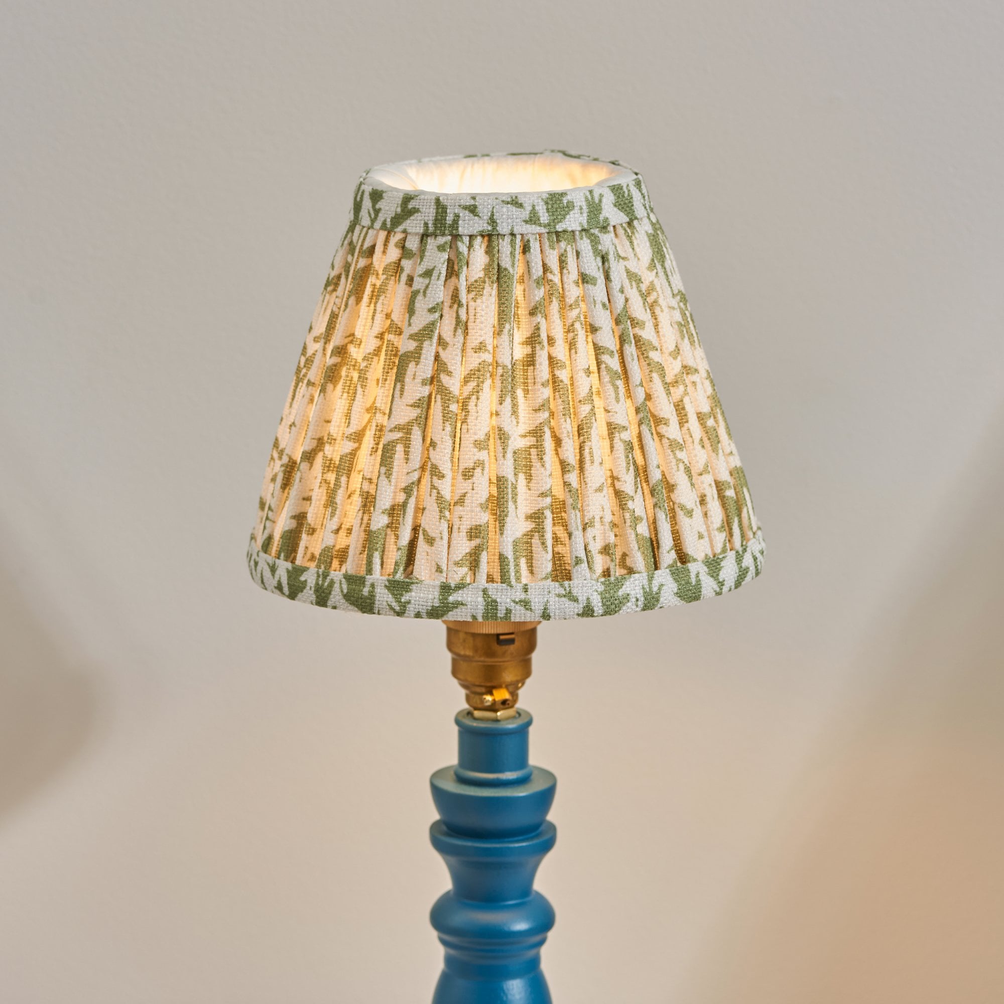 Endon Bibury Satin Marlin Blue Table Lamp & Leaf 16cm Herb Garden Green Shade