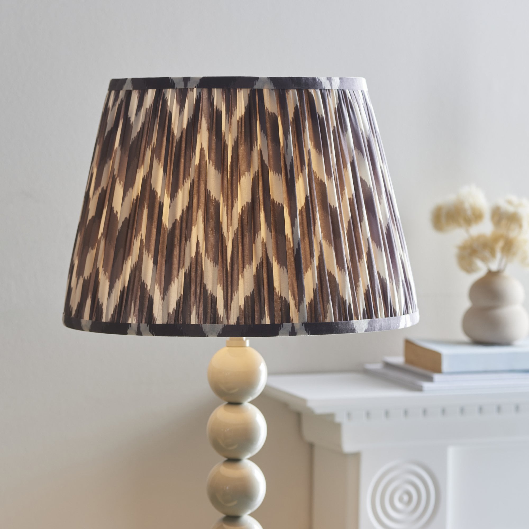 Endon Higgledy Gloss Almond White Floor Lamp & Zigzag 35cm Pearl Grey Shade
