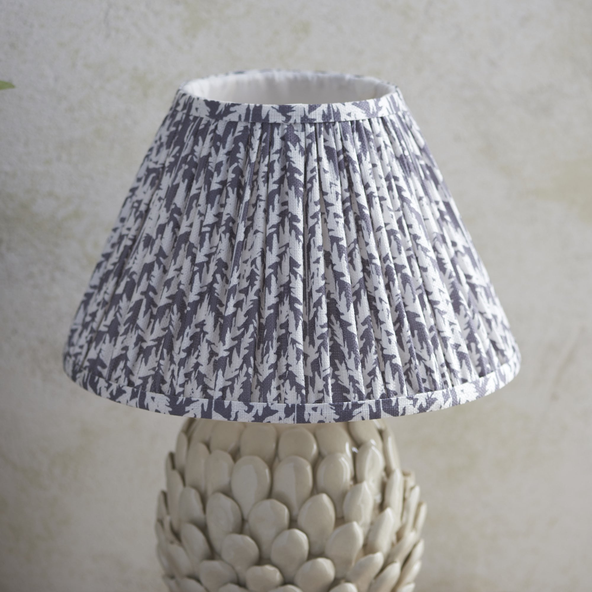 Endon Layered Leaf Ivory Crackle Glaze Ceramic Table Lamp & Leaf 30cm Pearl Grey Shade