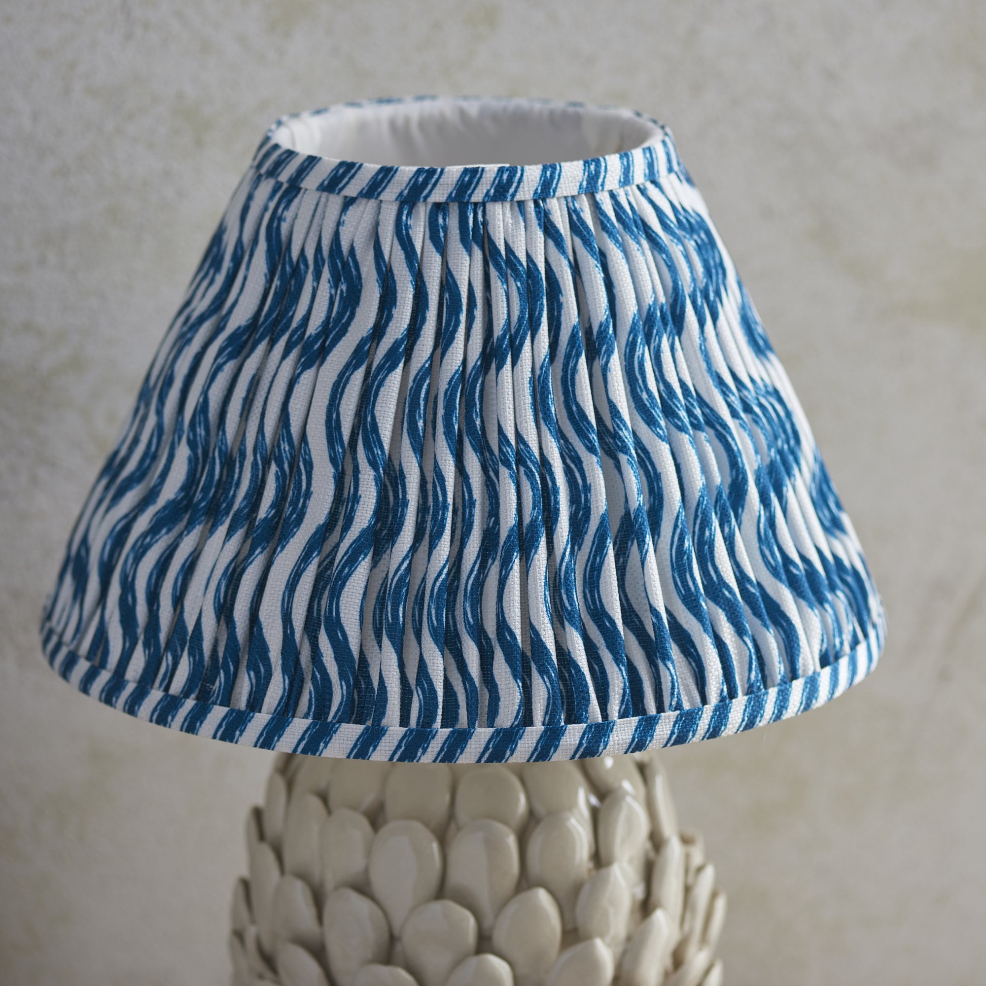 Endon Layered Leaf Ivory Crackle Glaze Ceramic Table Lamp & Ripple 30cm Marlin Blue Shade